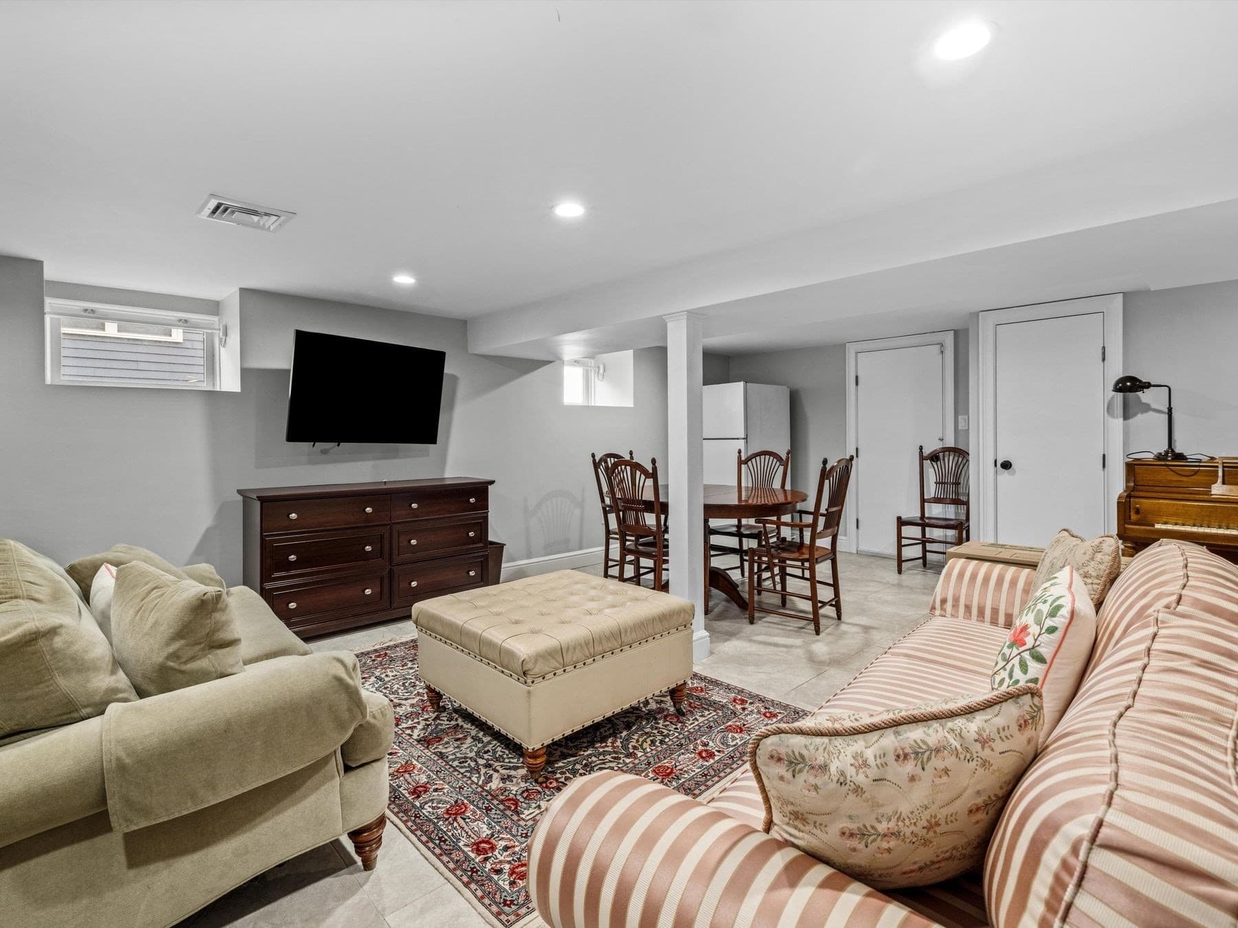 Single Family Residence at 732 W Roxbury Pkwy, Boston MA 02131, Boston, photo 32 of 42
