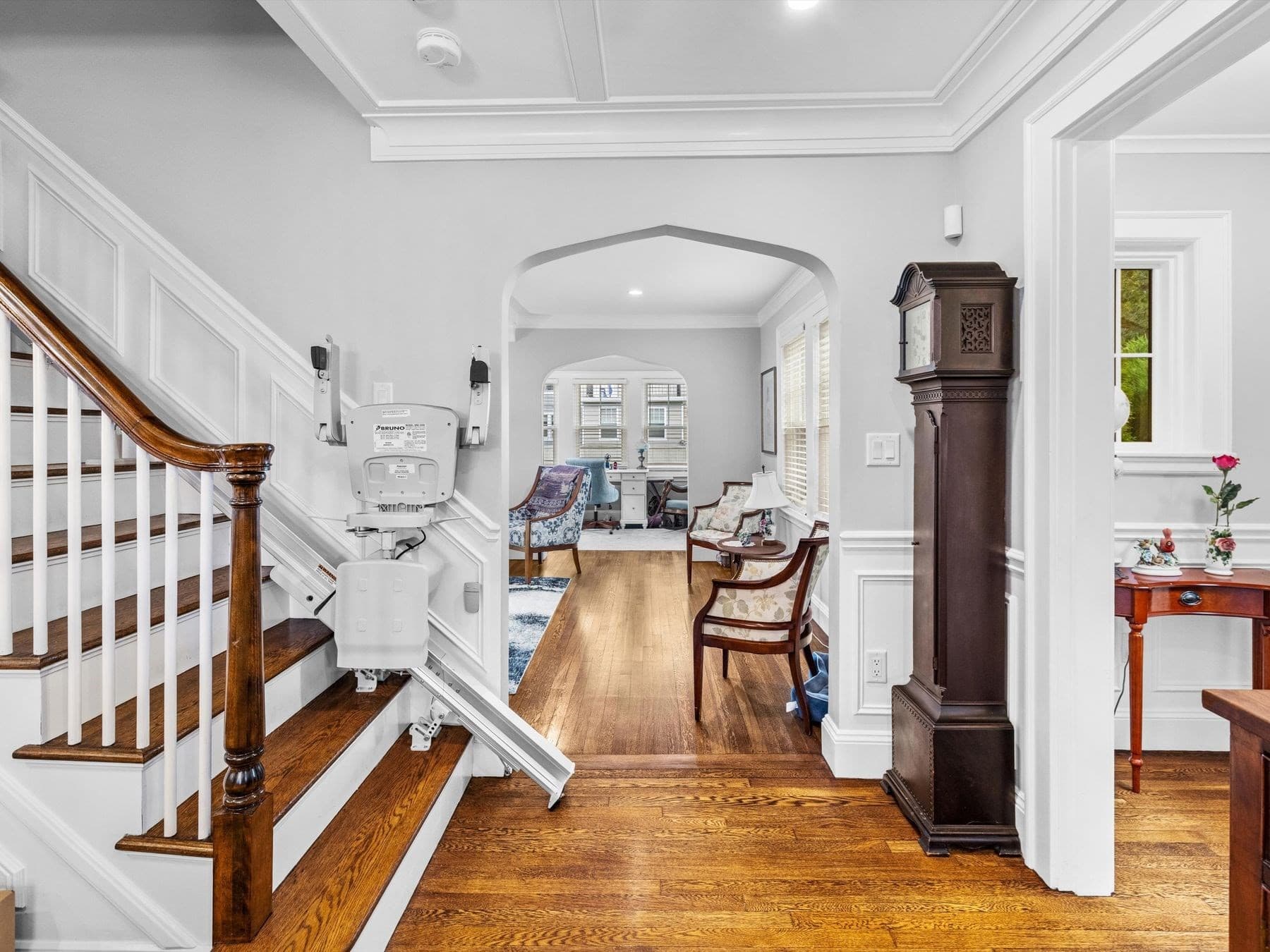 Single Family Residence at 732 W Roxbury Pkwy, Boston MA 02131, Boston, photo 5 of 42