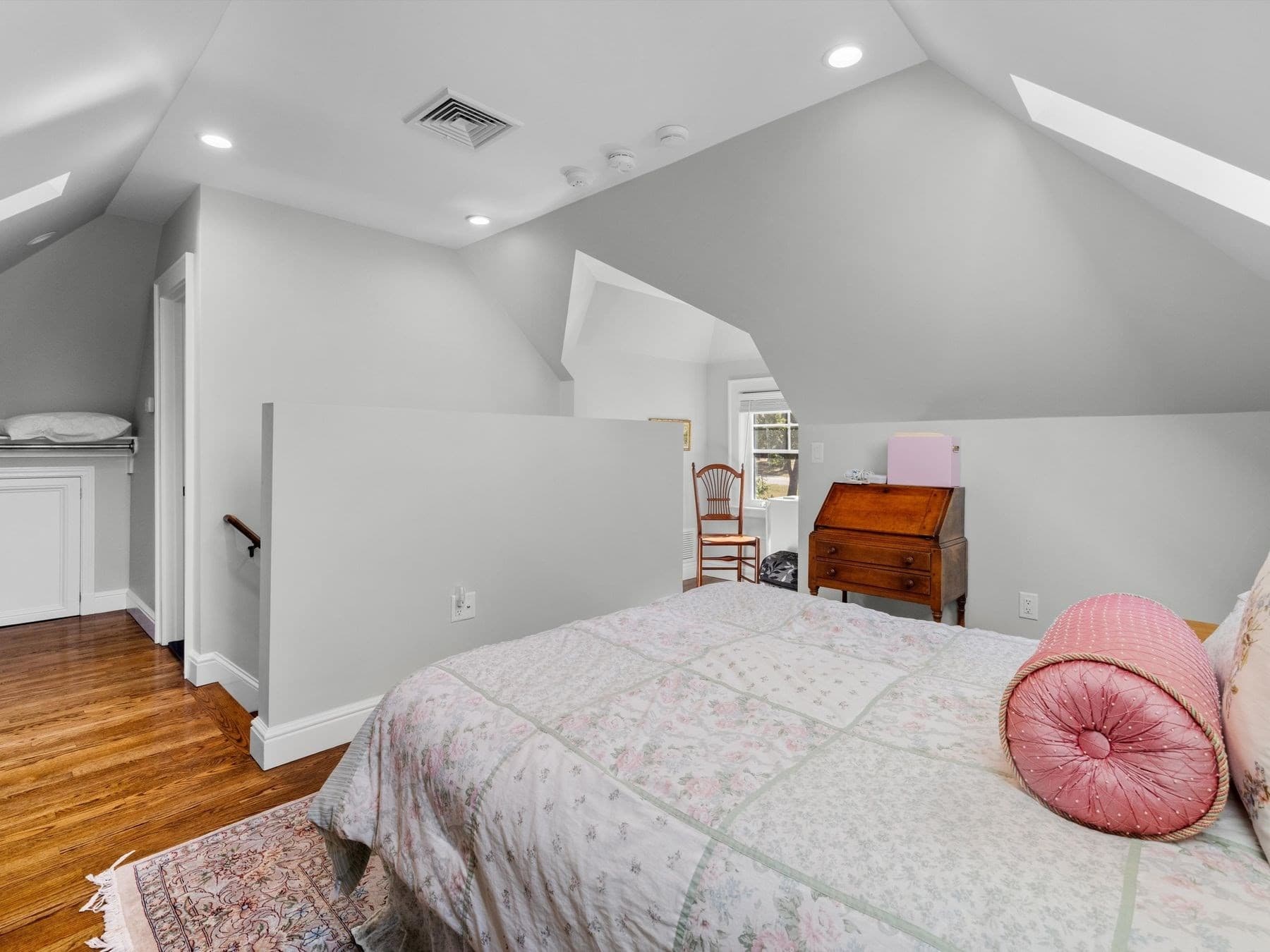 Single Family Residence at 732 W Roxbury Pkwy, Boston MA 02131, Boston, photo 30 of 42