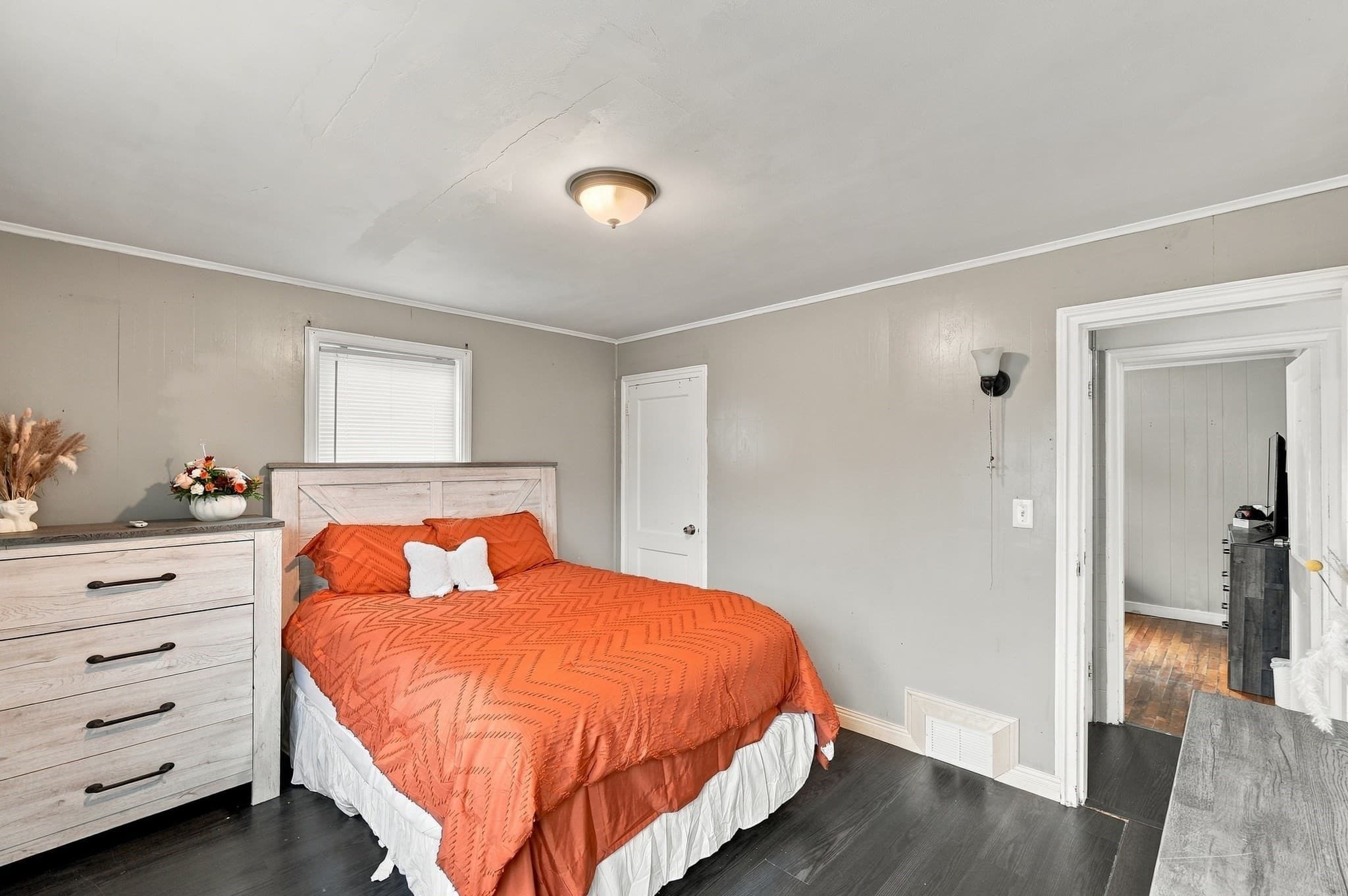 Single Family Residence at 1426 Roosevelt Avenue, Springfield MA 01109, Springfield, photo 14 of 36