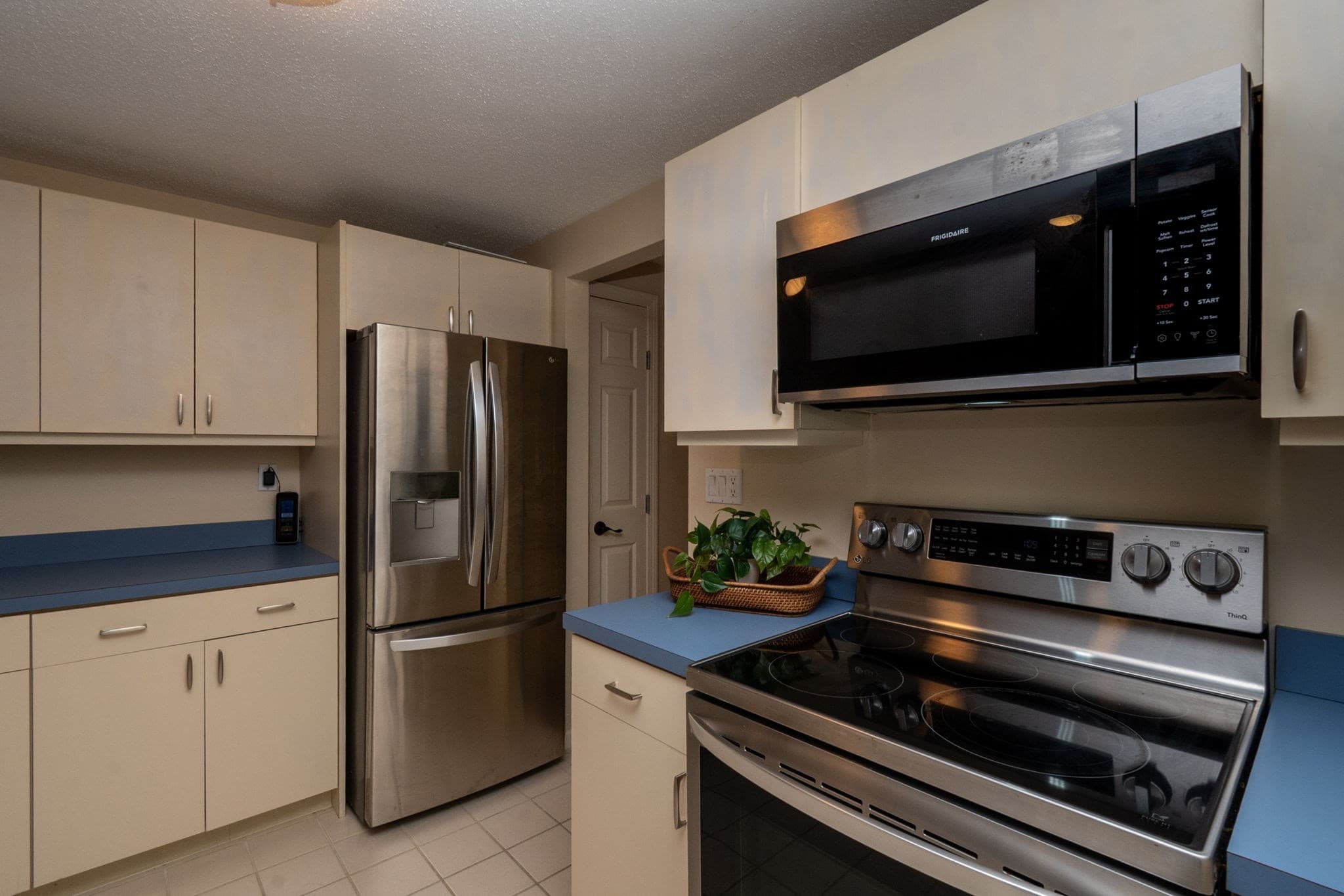 Condominium at 40 John Hall Cartway # 40, Yarmouth MA 02675, photo 17 of 42