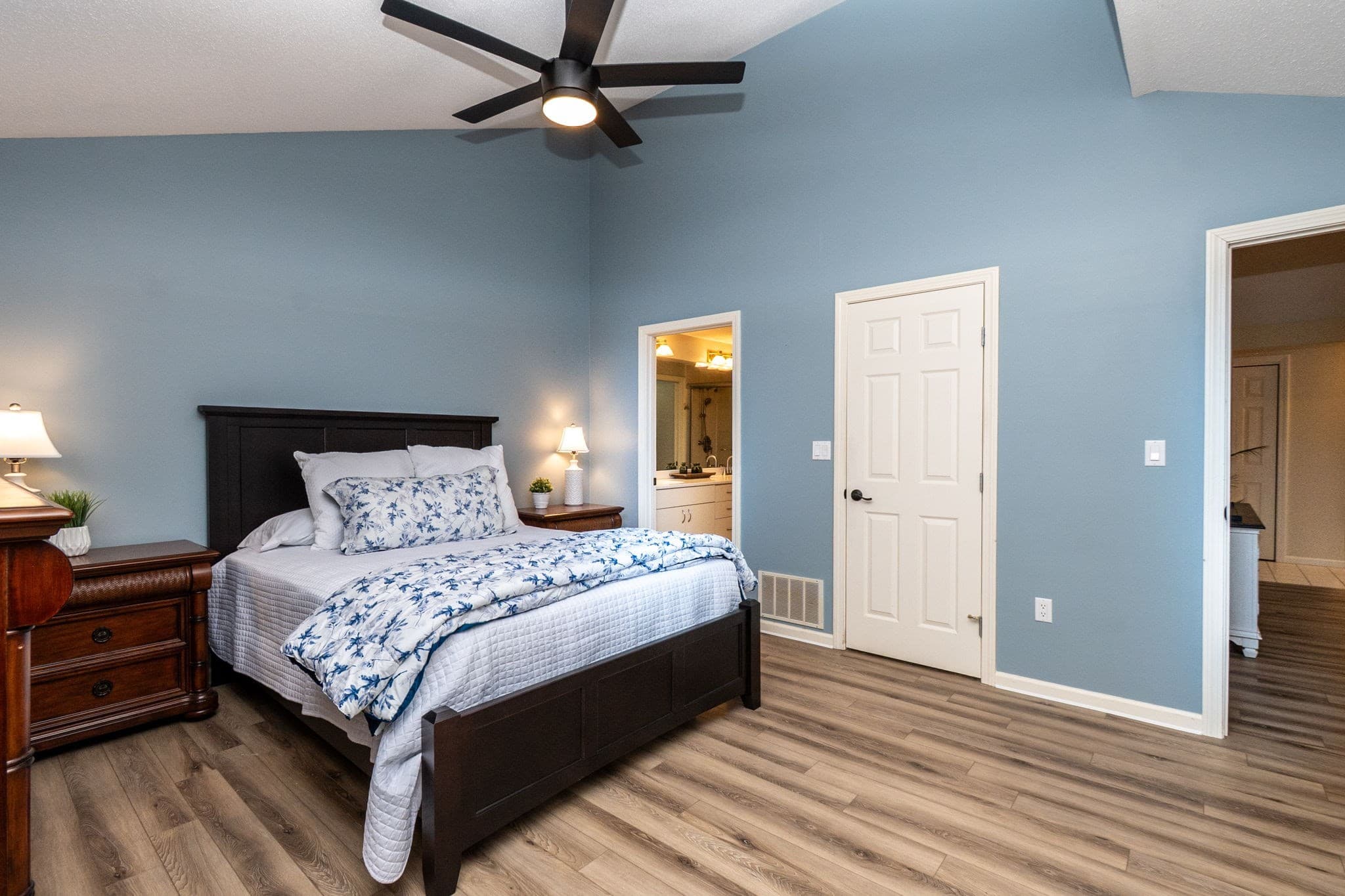 Condominium at 40 John Hall Cartway # 40, Yarmouth MA 02675, photo 19 of 42