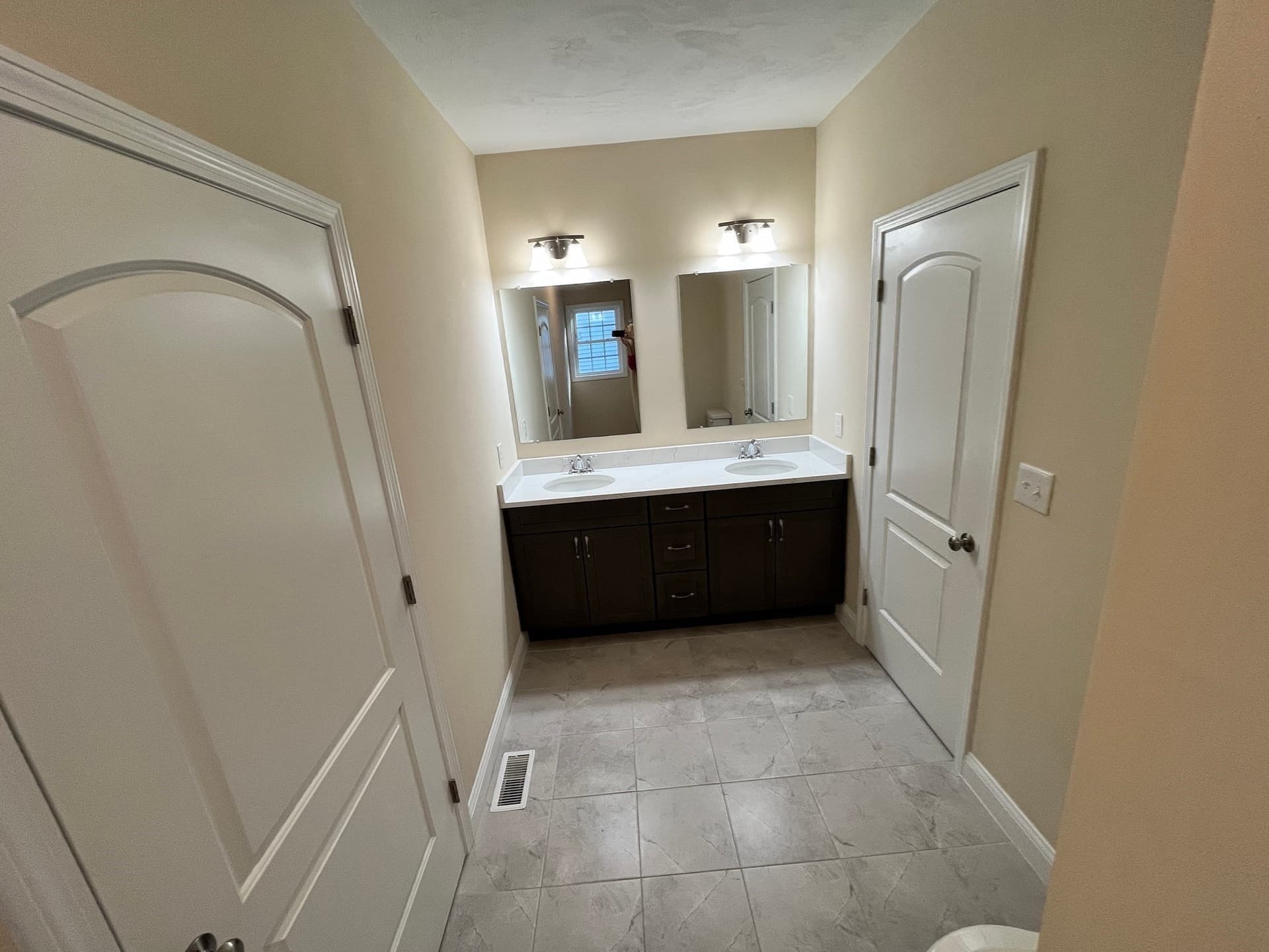 Single Family Residence at 181 Crownshield Ave # C, Uxbridge MA 01569, photo 18 of 23