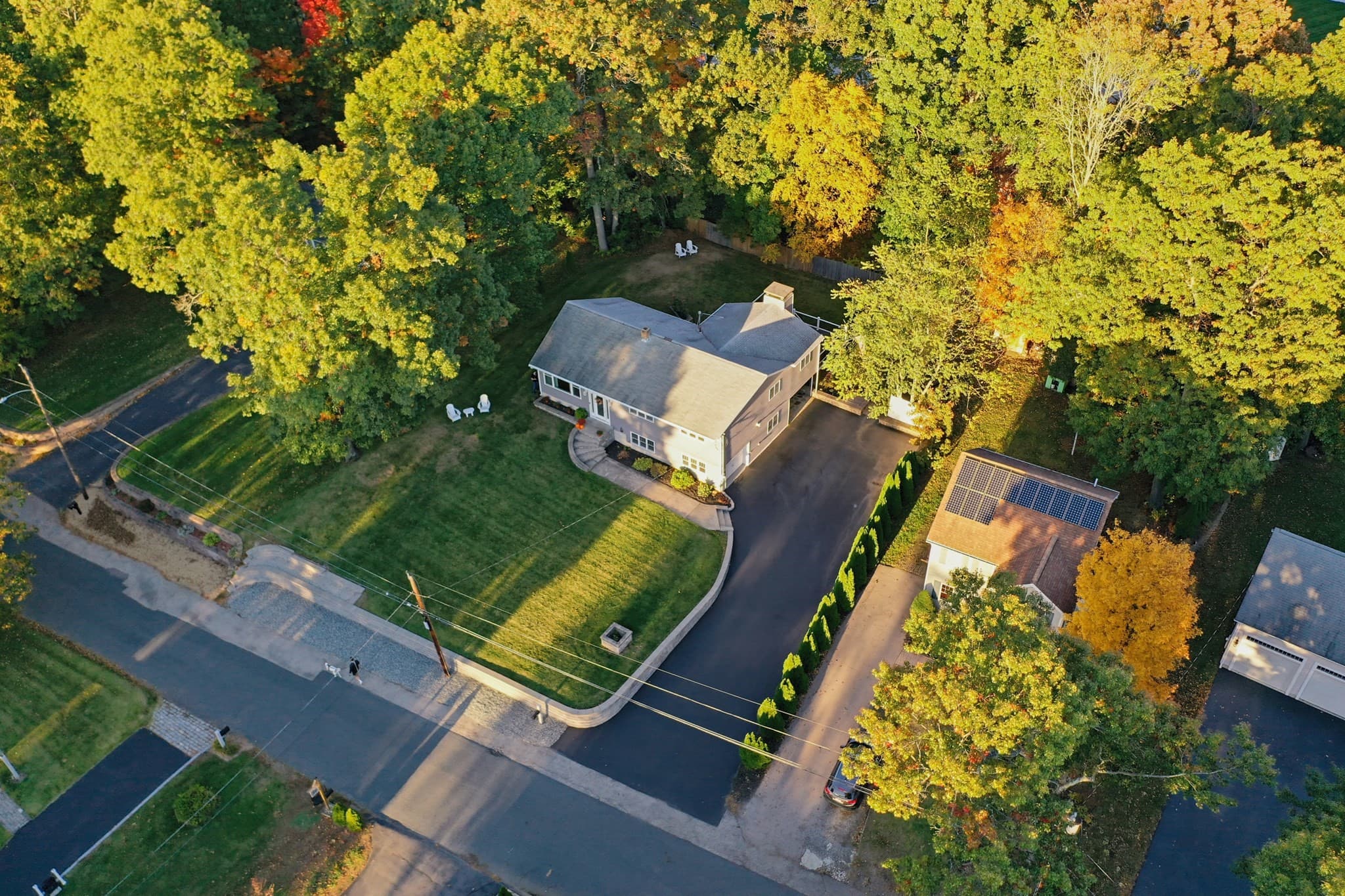 Single Family Residence at 35 Macarthur Dr, Millbury MA 01527, photo 4 of 31