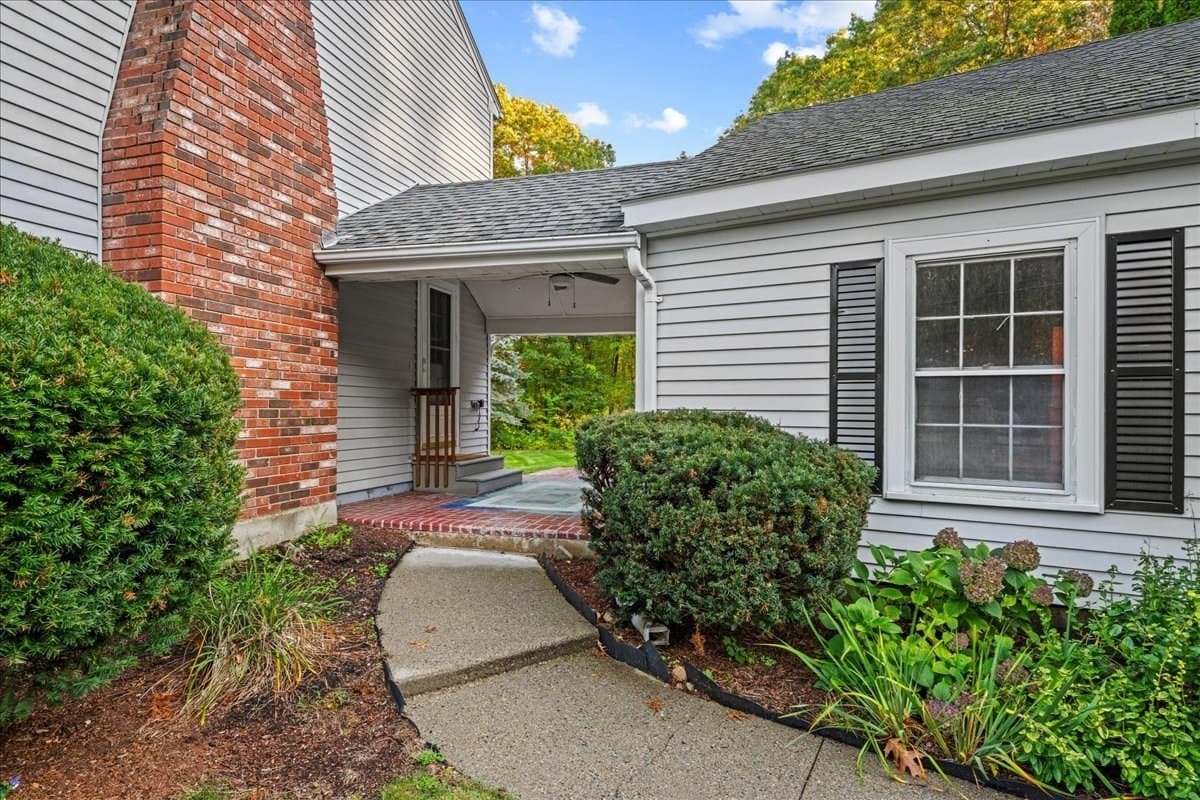 Single Family Residence at 18 Fairview Drive, Southborough MA 01772, photo 2 of 38