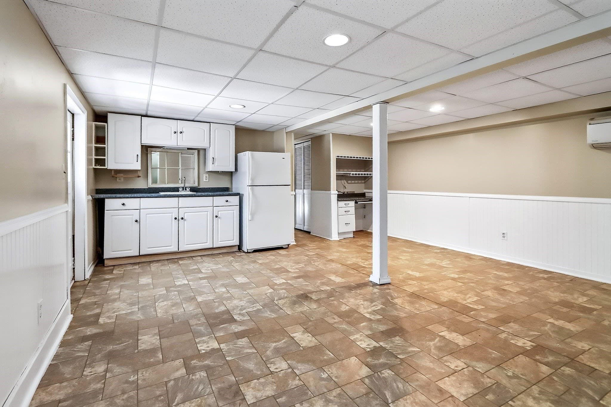 Single Family Residence at 32 Winter St, Marlborough MA 01752, photo 17 of 29