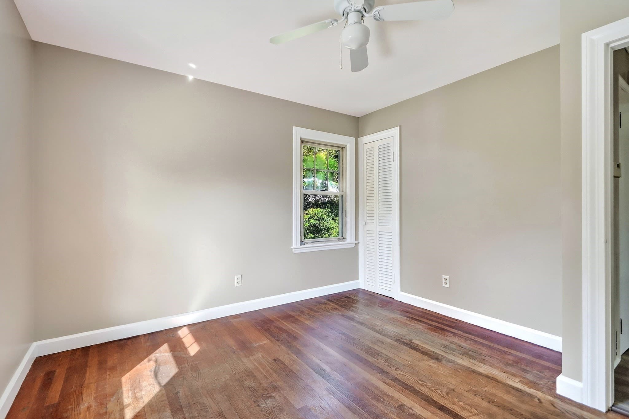 Single Family Residence at 32 Winter St, Marlborough MA 01752, photo 14 of 29