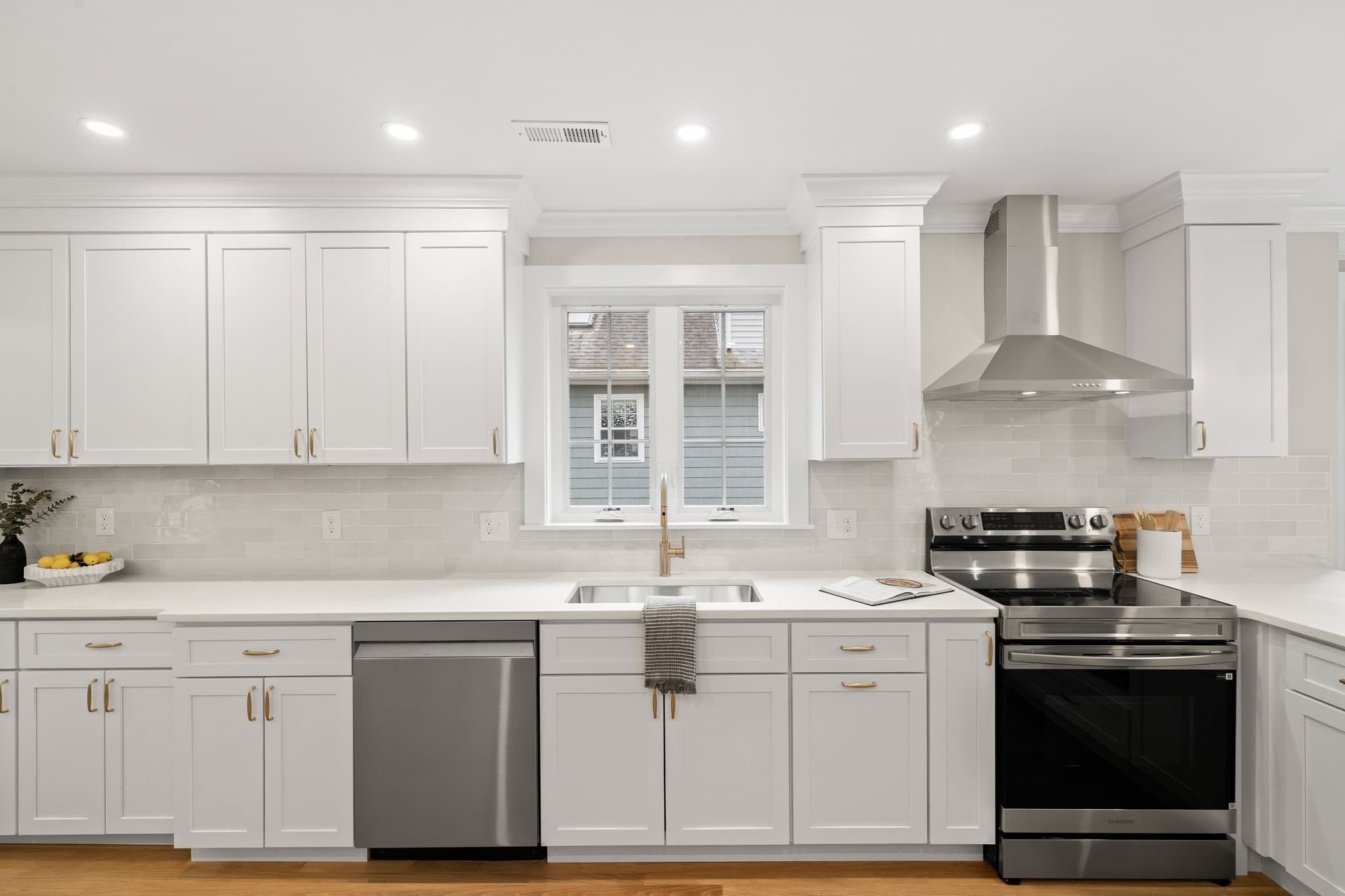 Condominium at 33 Pondview Road # 33, Arlington MA 02474, photo 15 of 33