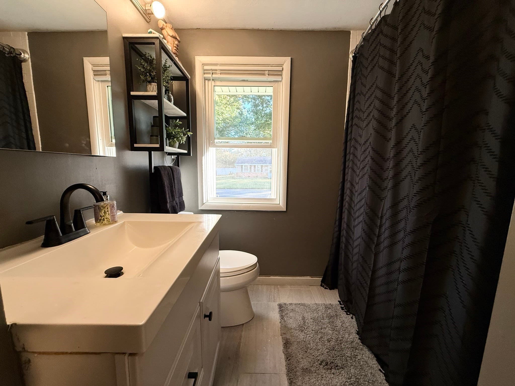 Single Family Residence at 124 Sharon St, Brockton MA 02302, photo 13 of 19