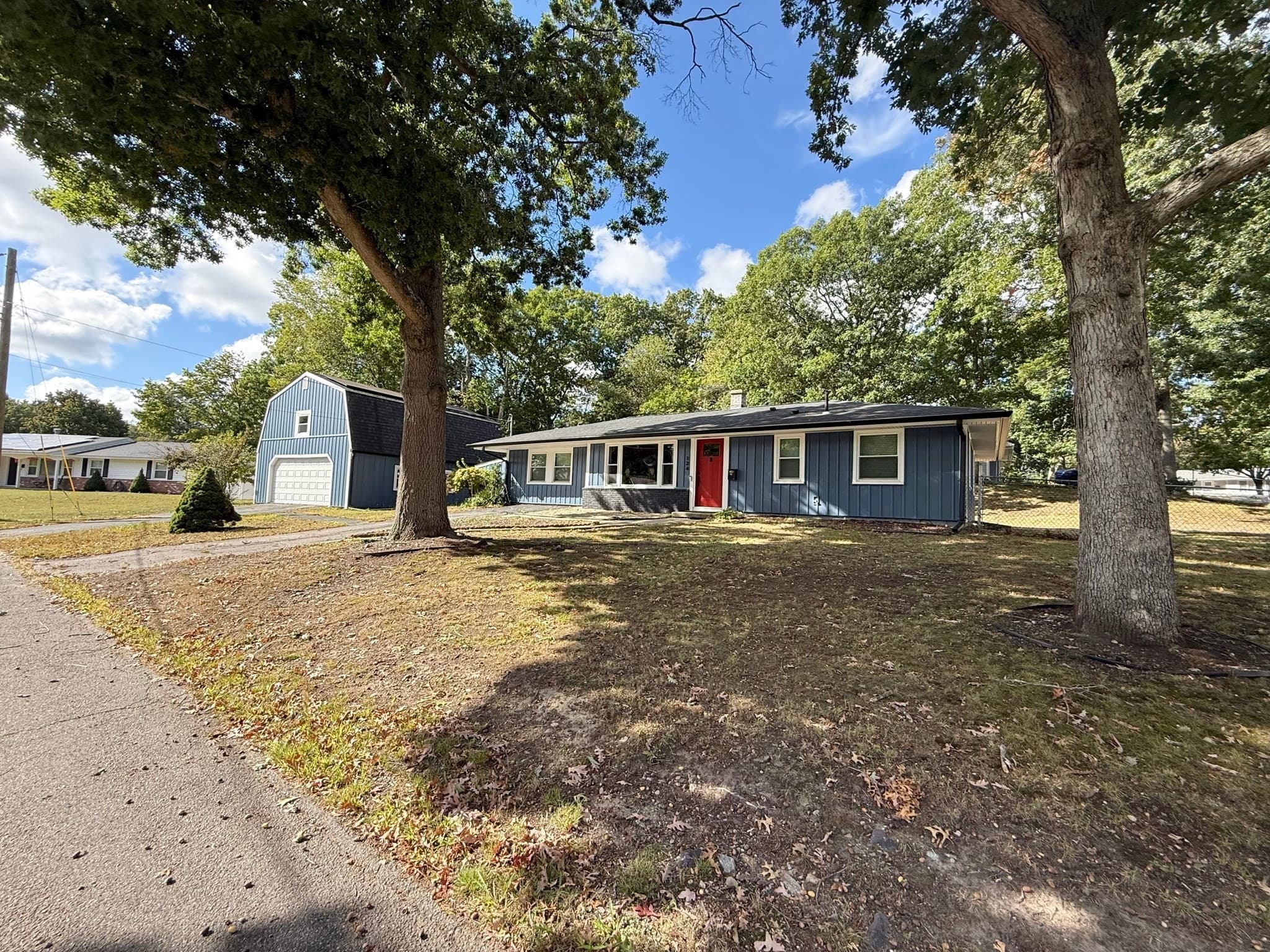 124 Sharon St, Brockton MA 02302