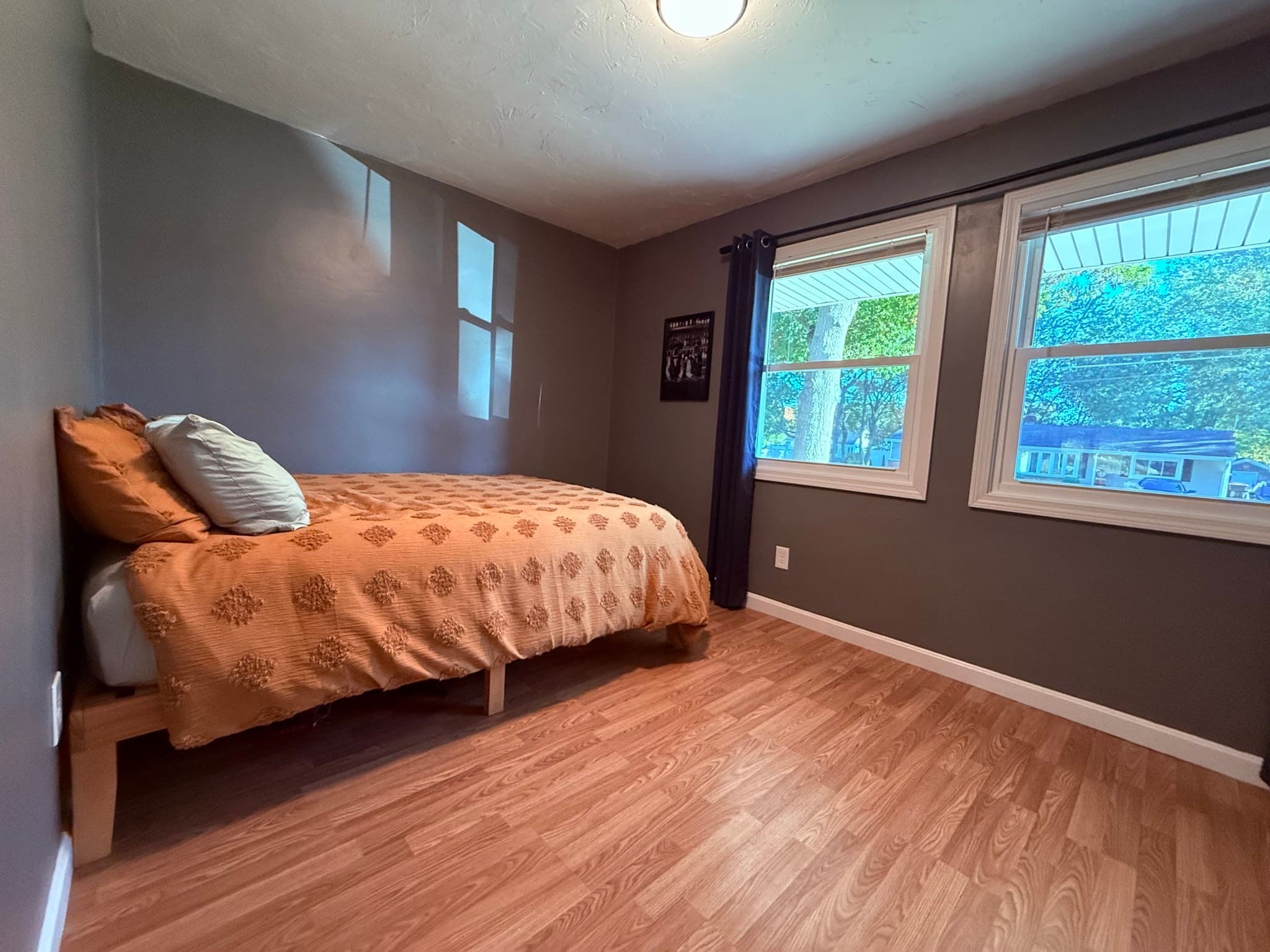 Single Family Residence at 124 Sharon St, Brockton MA 02302, photo 9 of 19