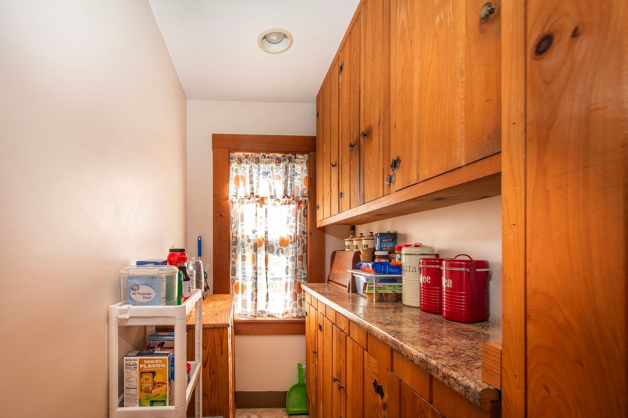 2 Family - 2 Units Up/Down at 66-68 Reed St, Rockland MA 02370, Rockland, photo 12 of 20