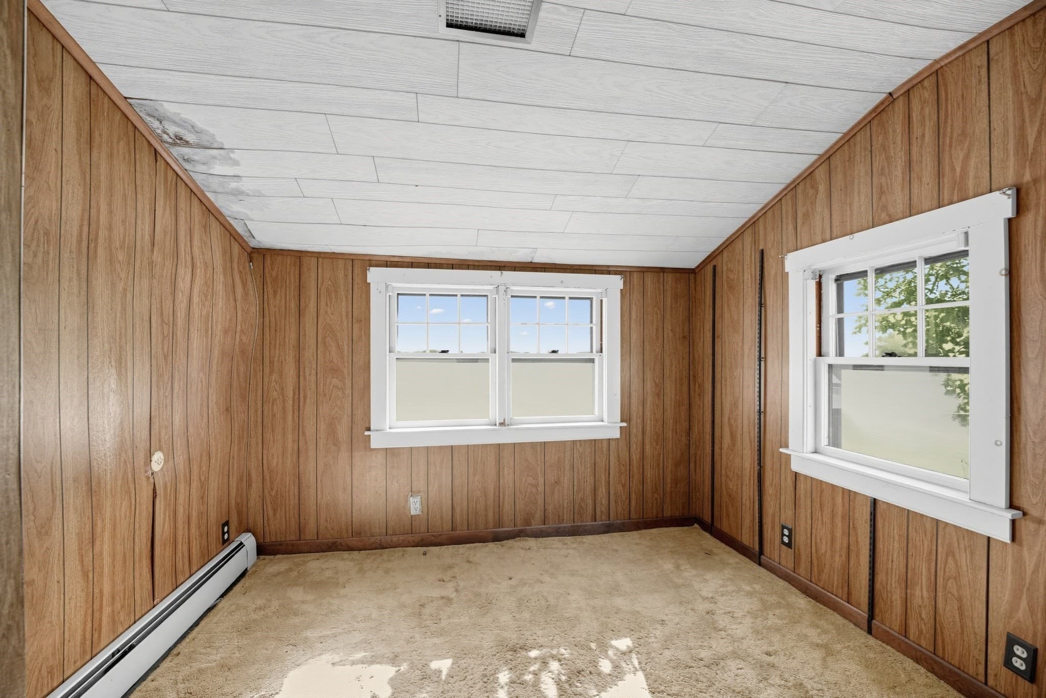 Single Family Residence at 139 Union St, Weymouth MA 02190, photo 27 of 36
