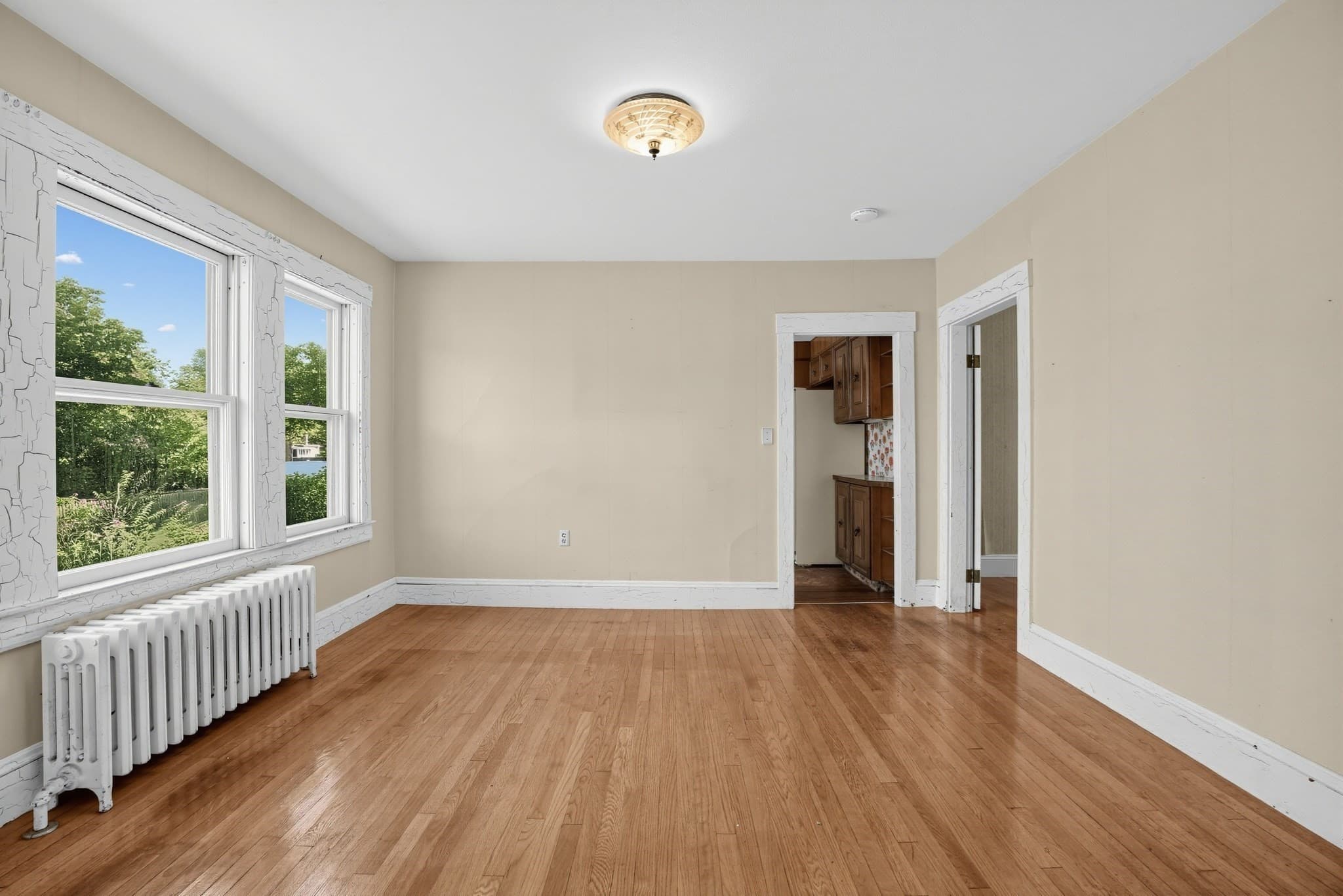 Single Family Residence at 139 Union St, Weymouth MA 02190, photo 17 of 36