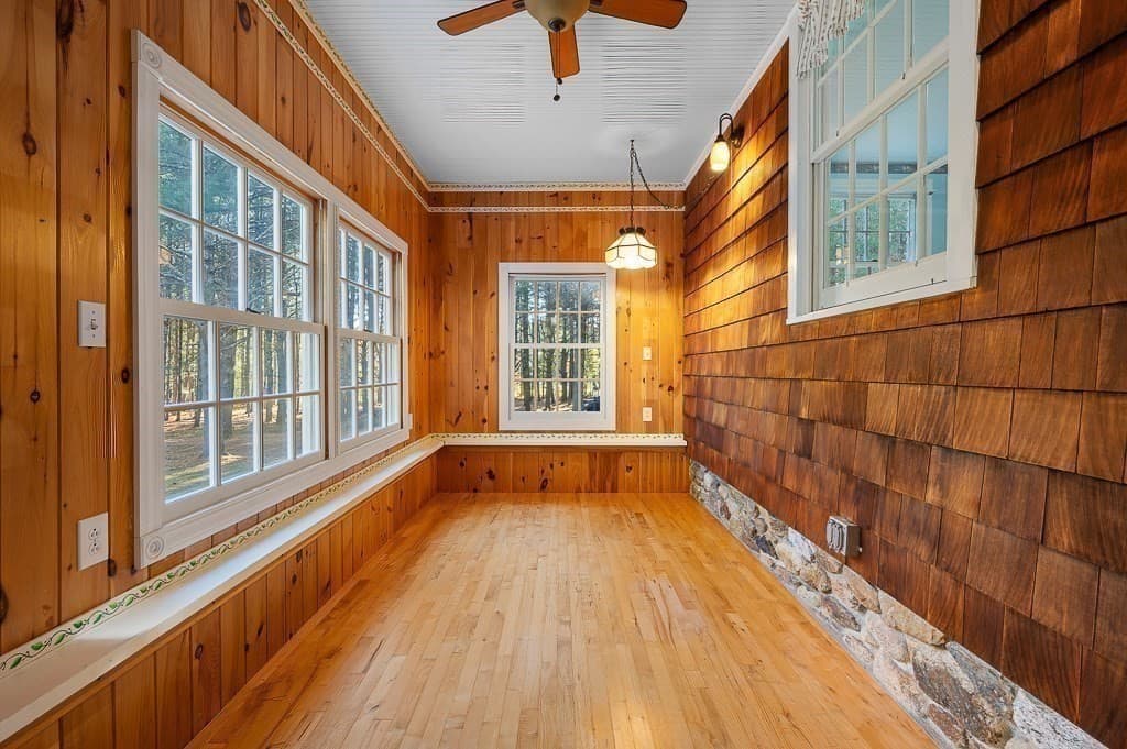 Single Family Residence at 27 Grimes Rd, Hubbardston MA 01452, photo 13 of 42