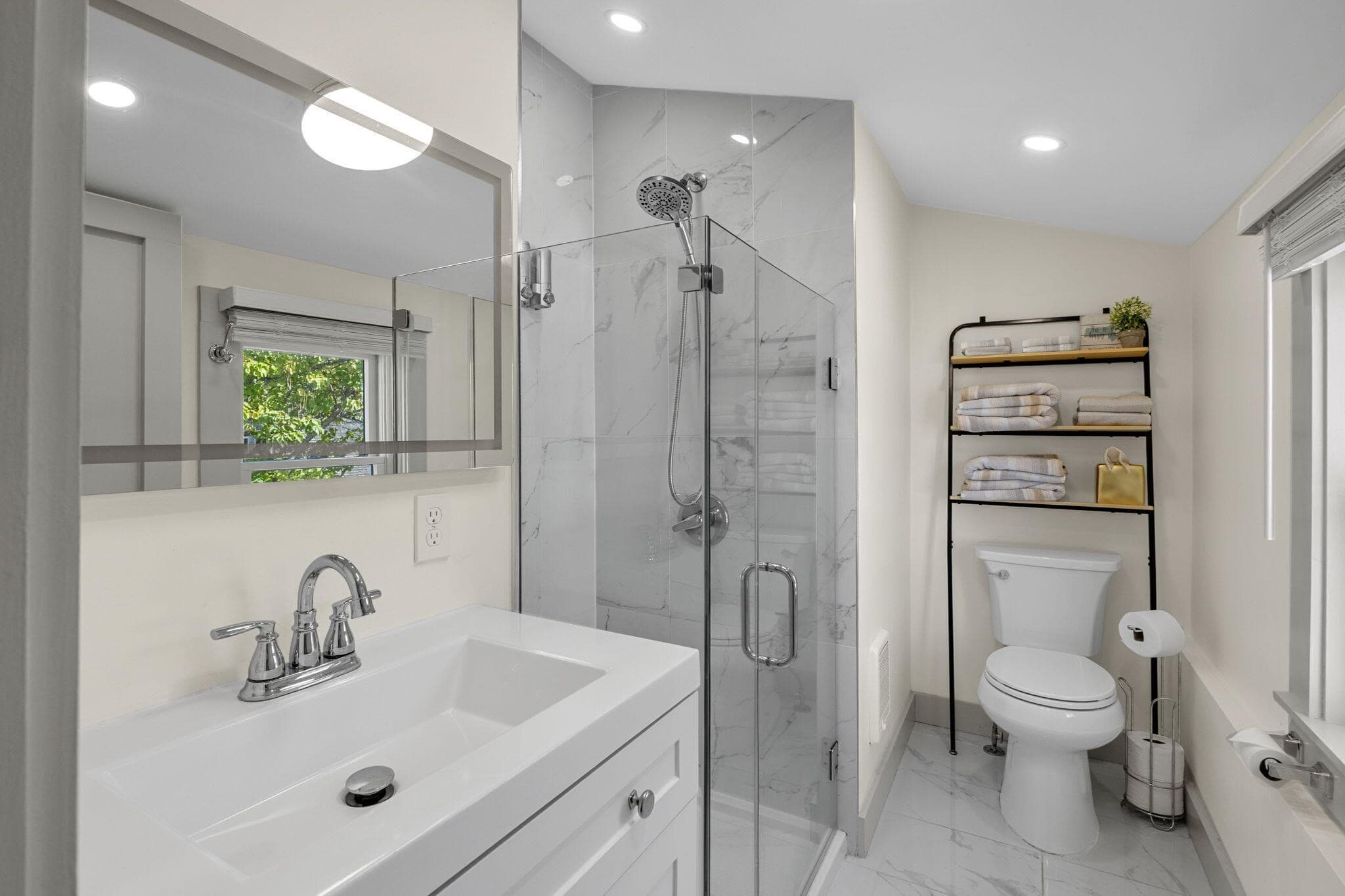 Condominium at 233 Bradford Street Unit 9, Provincetown MA 02657, photo 14 of 22