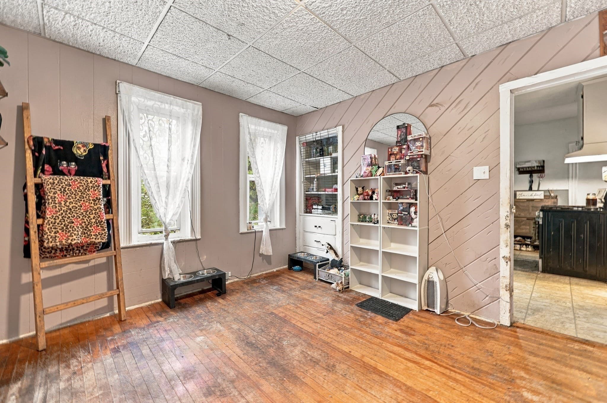 2 Family - 2 Units Up/Down at 9 Mount Avenue, Worcester MA 01606, Worcester, photo 9 of 42