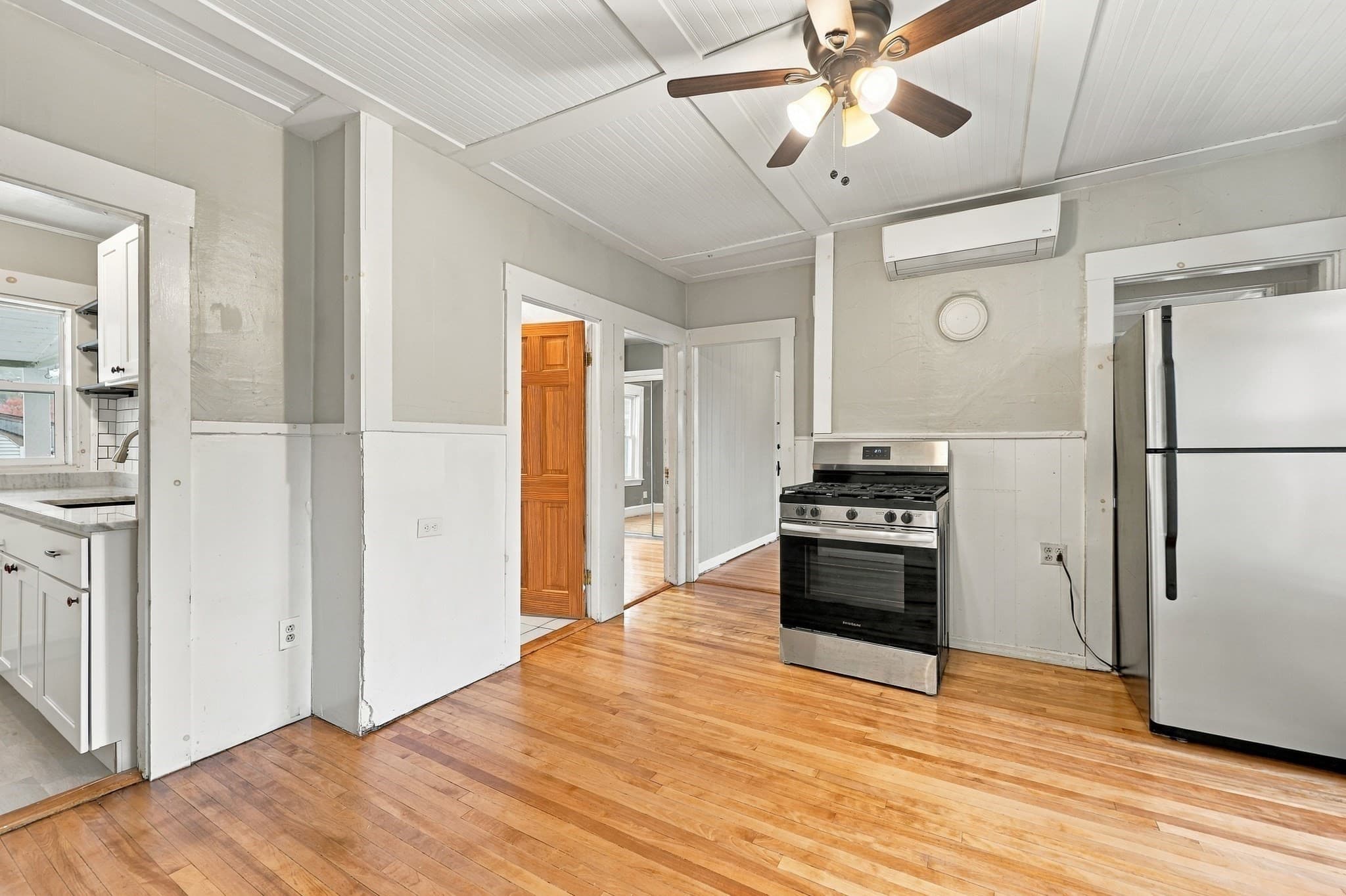 2 Family - 2 Units Up/Down at 9 Mount Avenue, Worcester MA 01606, Worcester, photo 25 of 42