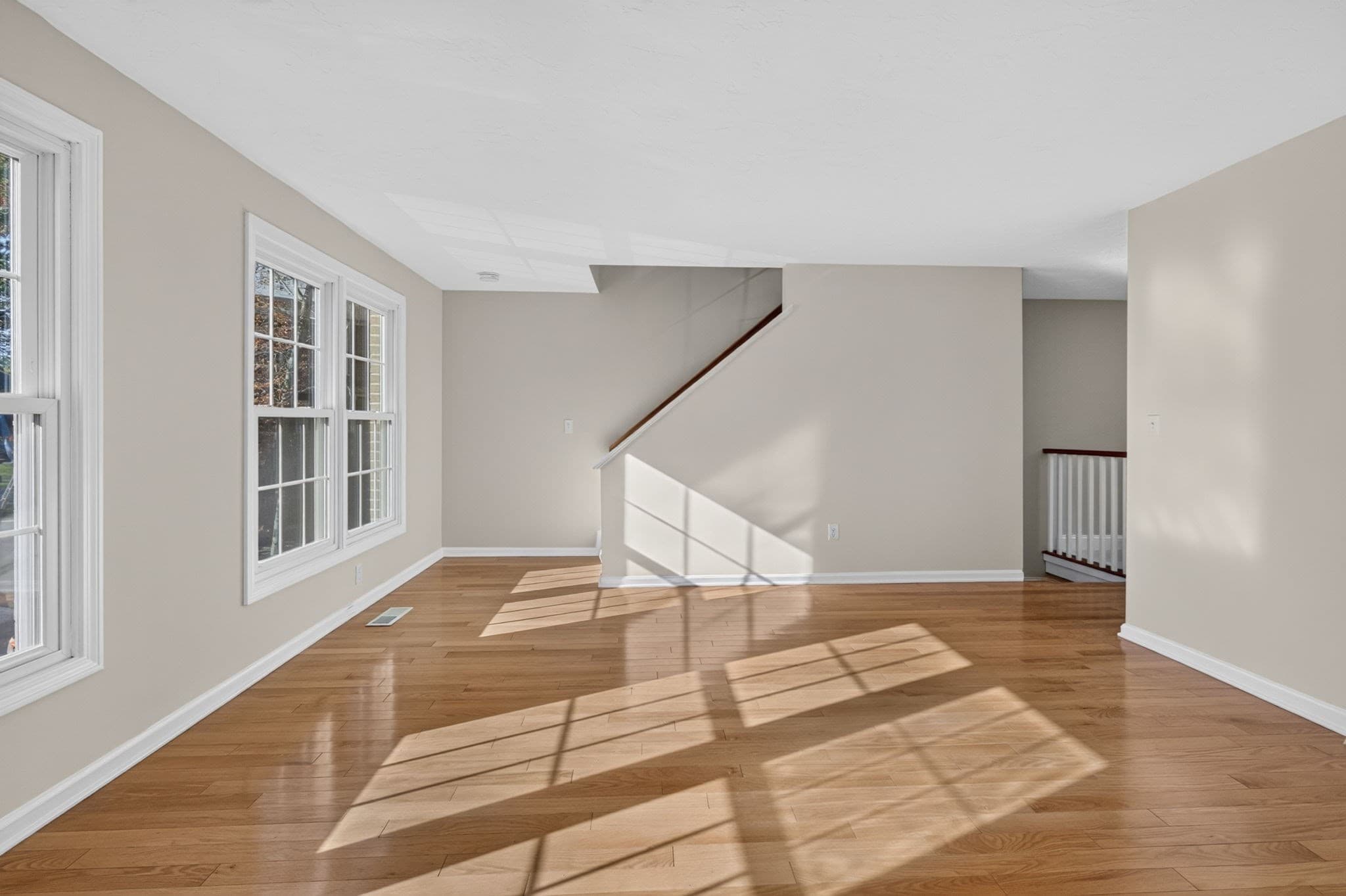 Condominium at 98 Heritage Drive # 98, Tewksbury MA 01876, Tewksbury, photo 5 of 42
