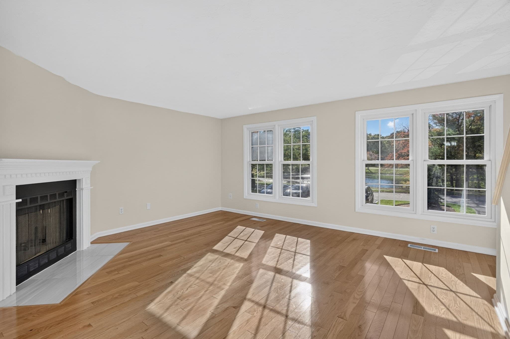 Condominium at 98 Heritage Drive # 98, Tewksbury MA 01876, Tewksbury, photo 9 of 42