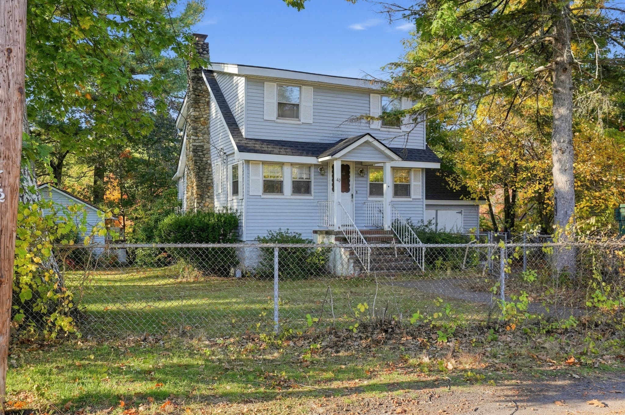 Single Family Residence at 40 Sachem St, Billerica MA 01821, Billerica, photo 2 of 30