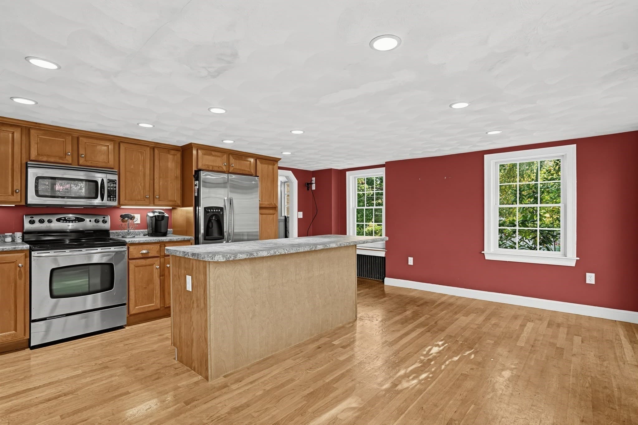 Single Family Residence at 40 Sachem St, Billerica MA 01821, Billerica, photo 16 of 30