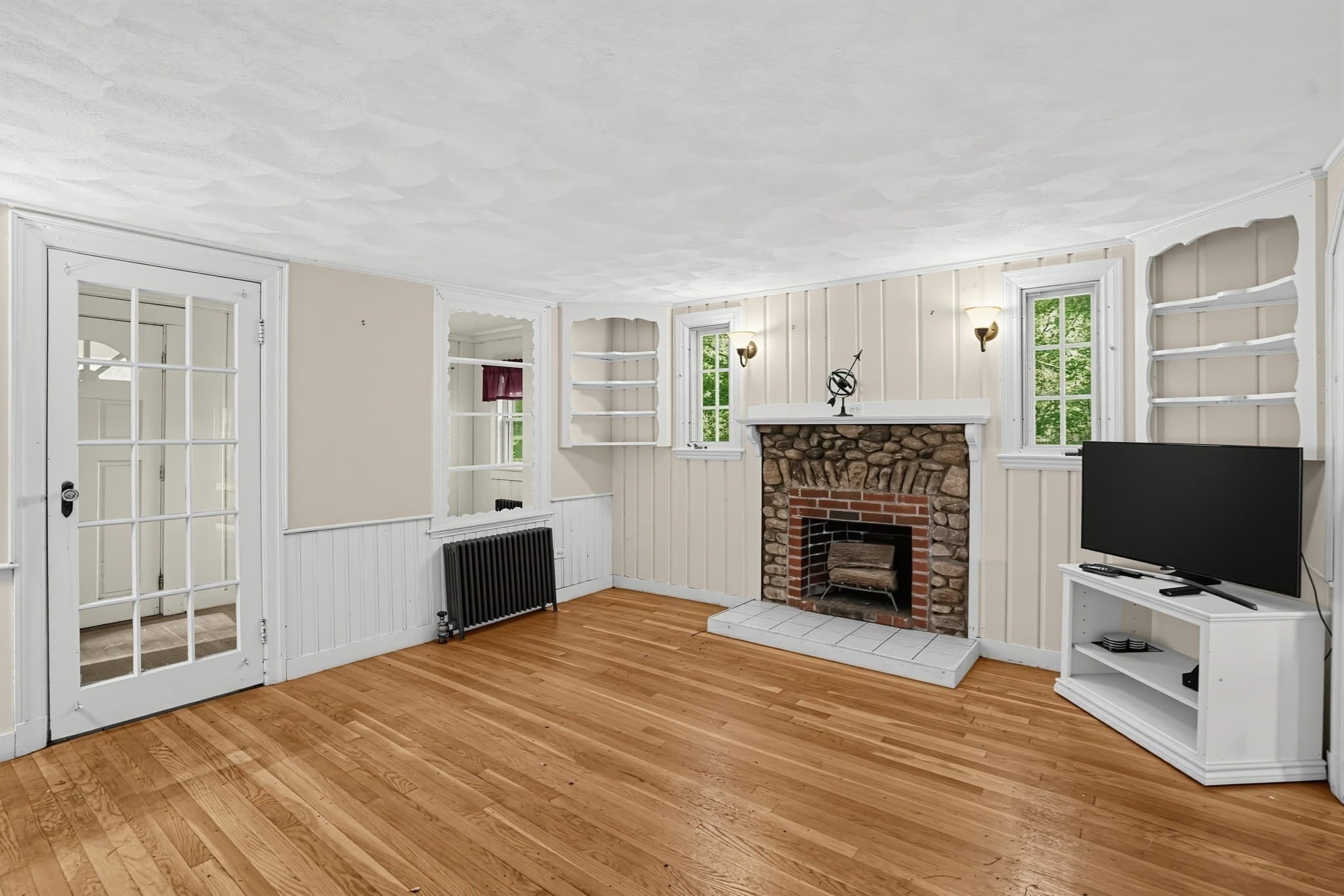 Single Family Residence at 40 Sachem St, Billerica MA 01821, Billerica, photo 7 of 30