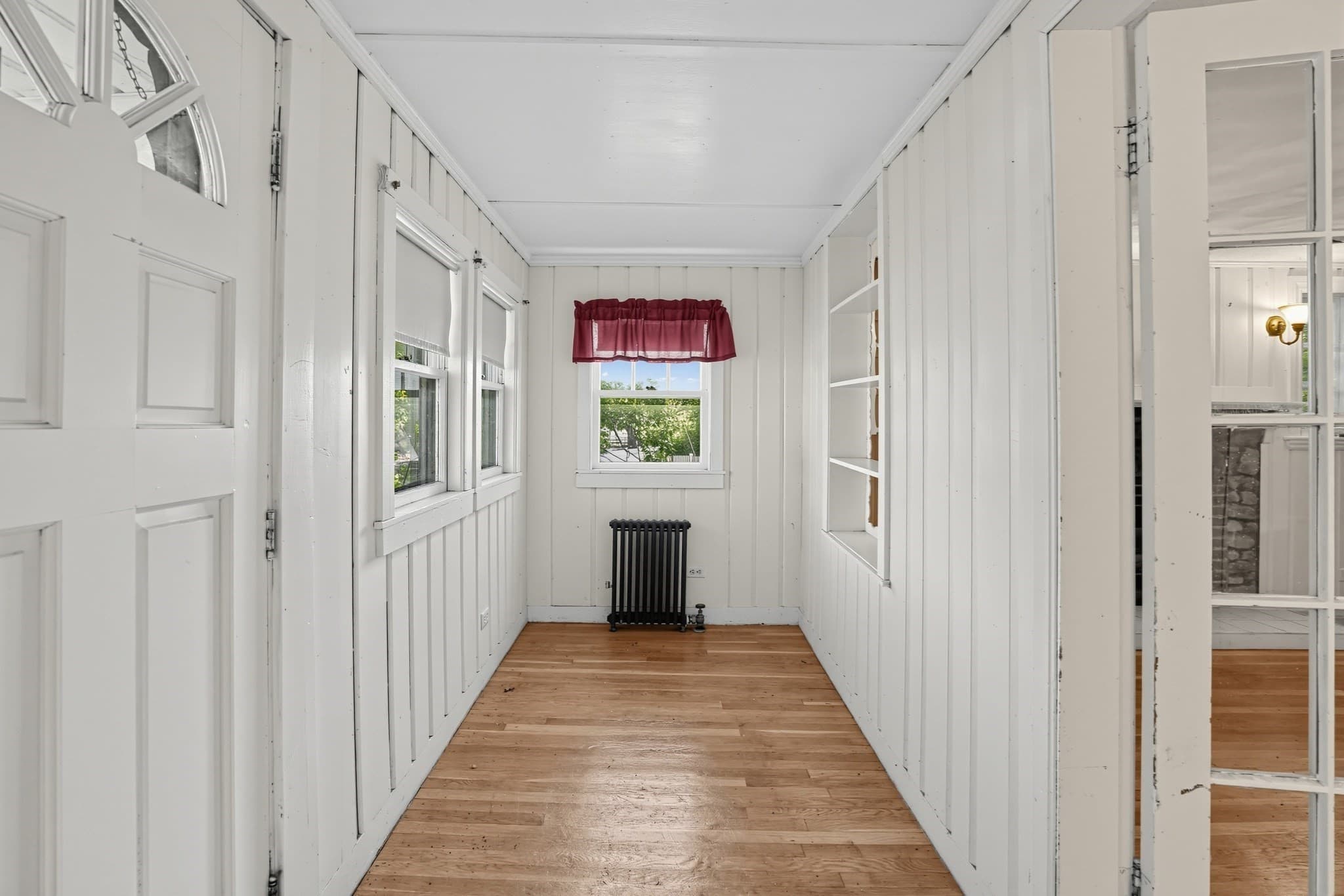 Single Family Residence at 40 Sachem St, Billerica MA 01821, Billerica, photo 3 of 30