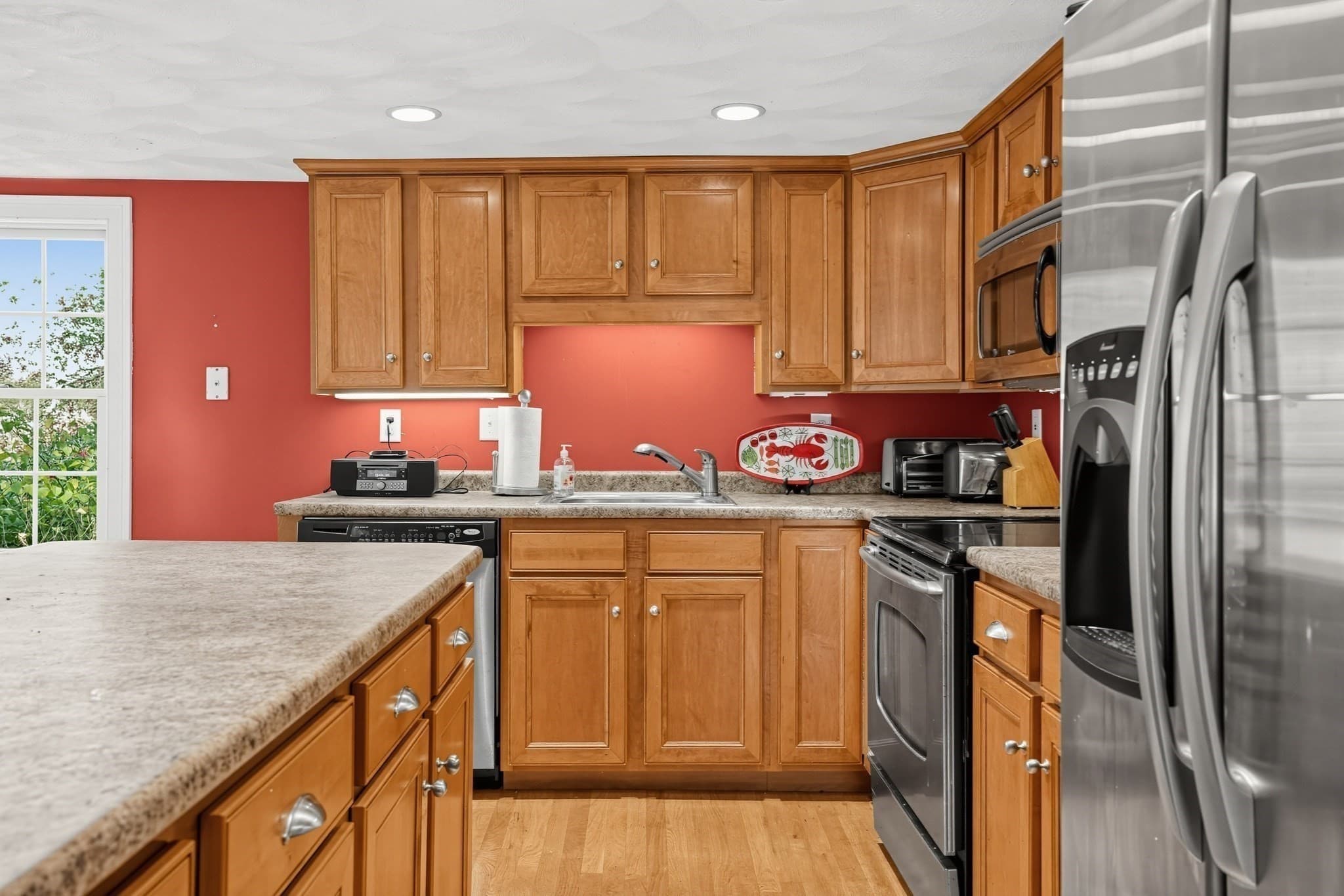 Single Family Residence at 40 Sachem St, Billerica MA 01821, Billerica, photo 11 of 30
