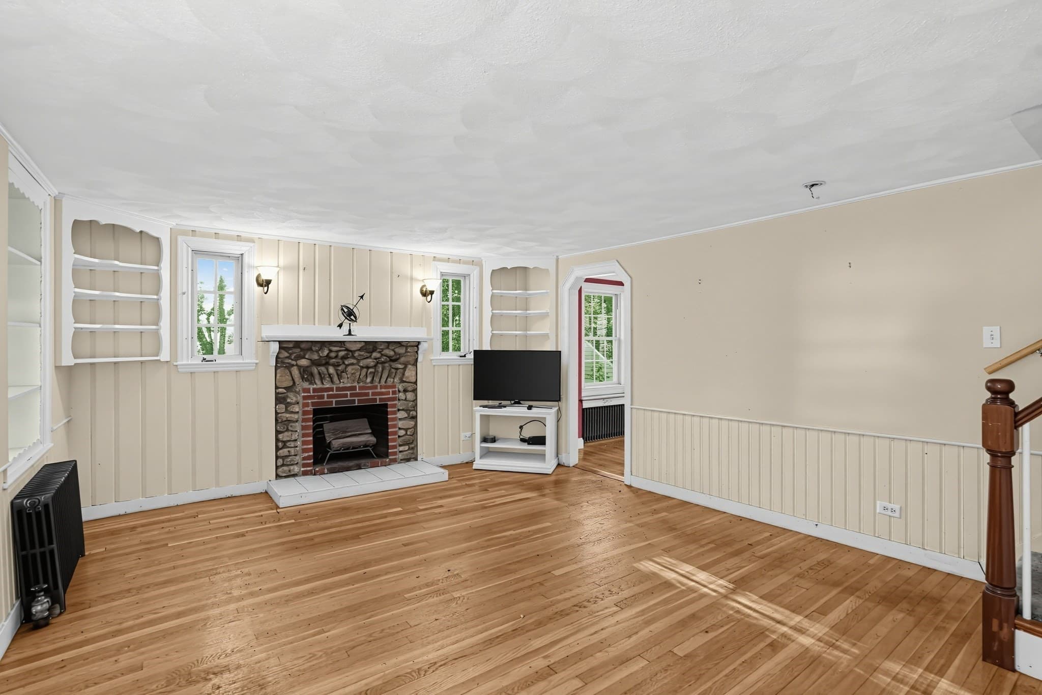 Single Family Residence at 40 Sachem St, Billerica MA 01821, Billerica, photo 8 of 30