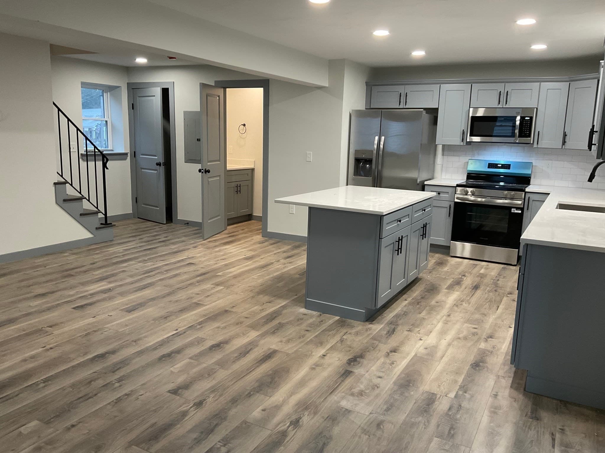 Single Family Residence at 50A Douglas Street, Uxbridge MA 01569, photo 6 of 32