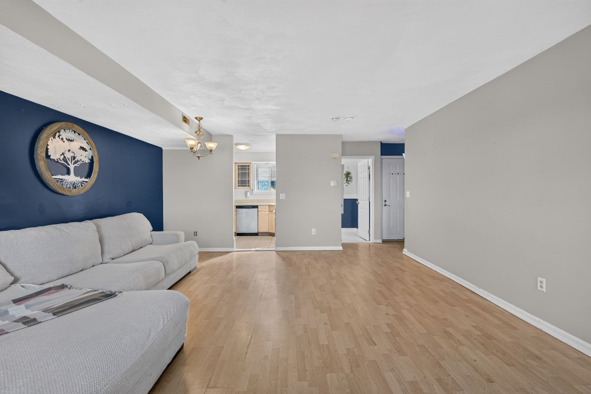 Condominium at 100 Merrimack Ave # 71, Dracut MA 01826, photo 7 of 23