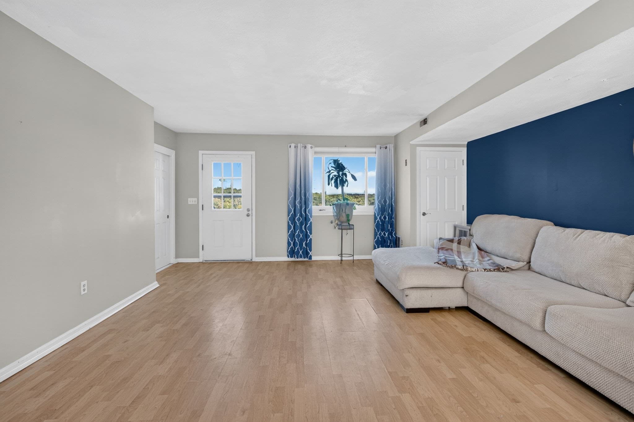 Condominium at 100 Merrimack Ave # 71, Dracut MA 01826, photo 8 of 23
