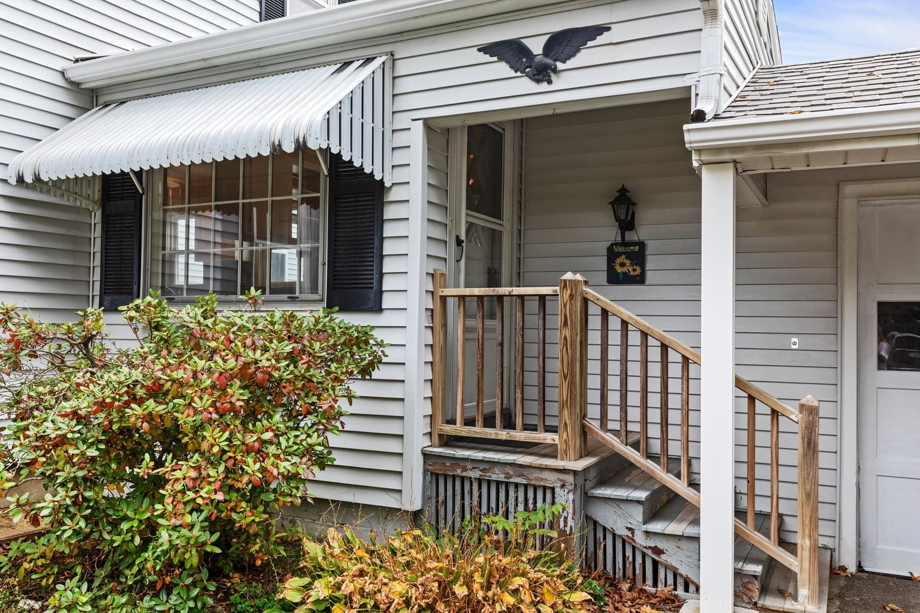 Single Family Residence at 19 Coombs Street, Middleboro MA 02346, photo 4 of 37