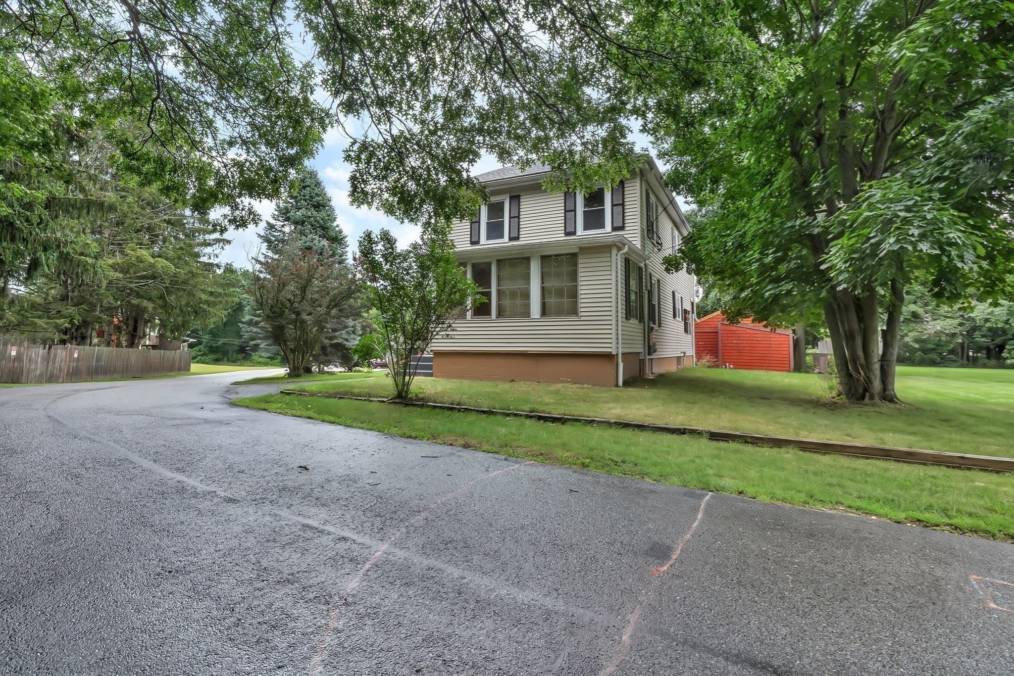 Single Family Residence at 2 Clarendon St, Taunton MA 02780, Taunton, photo 4 of 35