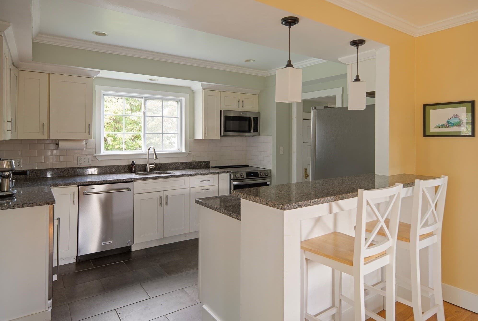 Single Family Residence at 89 Green St, Wakefield MA 01880, photo 2 of 26