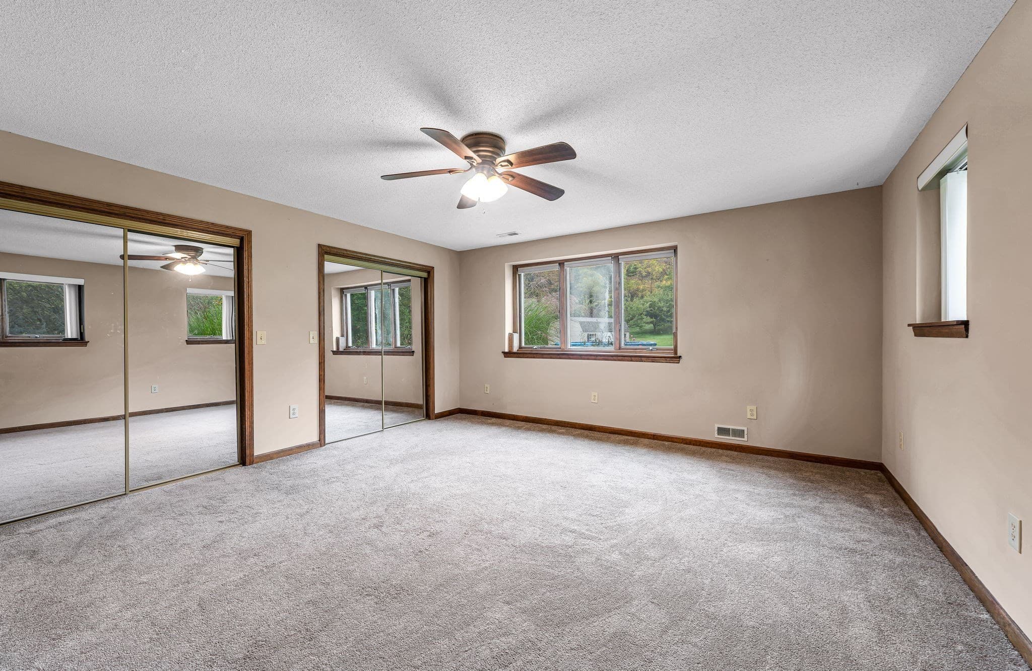 Single Family Residence at 382 Miller St, Ludlow MA 01056, photo 27 of 42