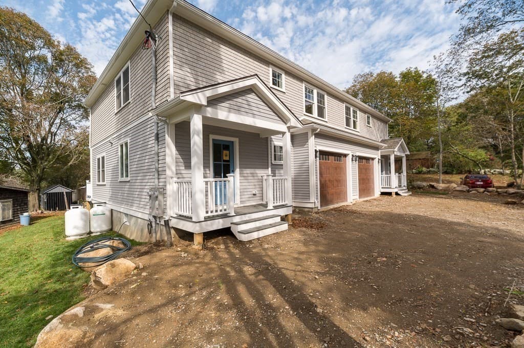 Condominium at 4 Mollie's Lane # A, Gloucester MA 01930, photo 25 of 29