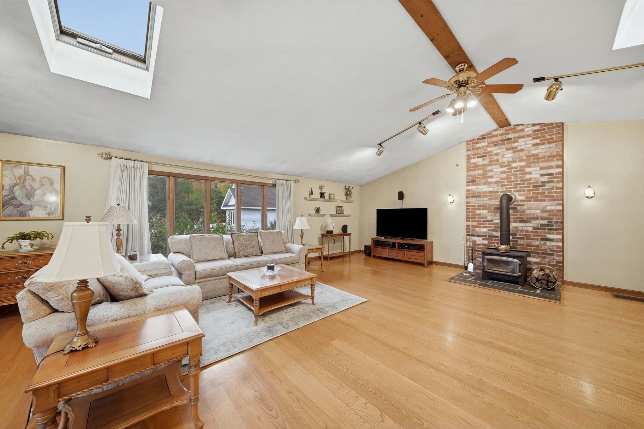 Single Family Residence at 15 Regis Rd, Tewksbury MA 01876, Tewksbury, photo 27 of 42