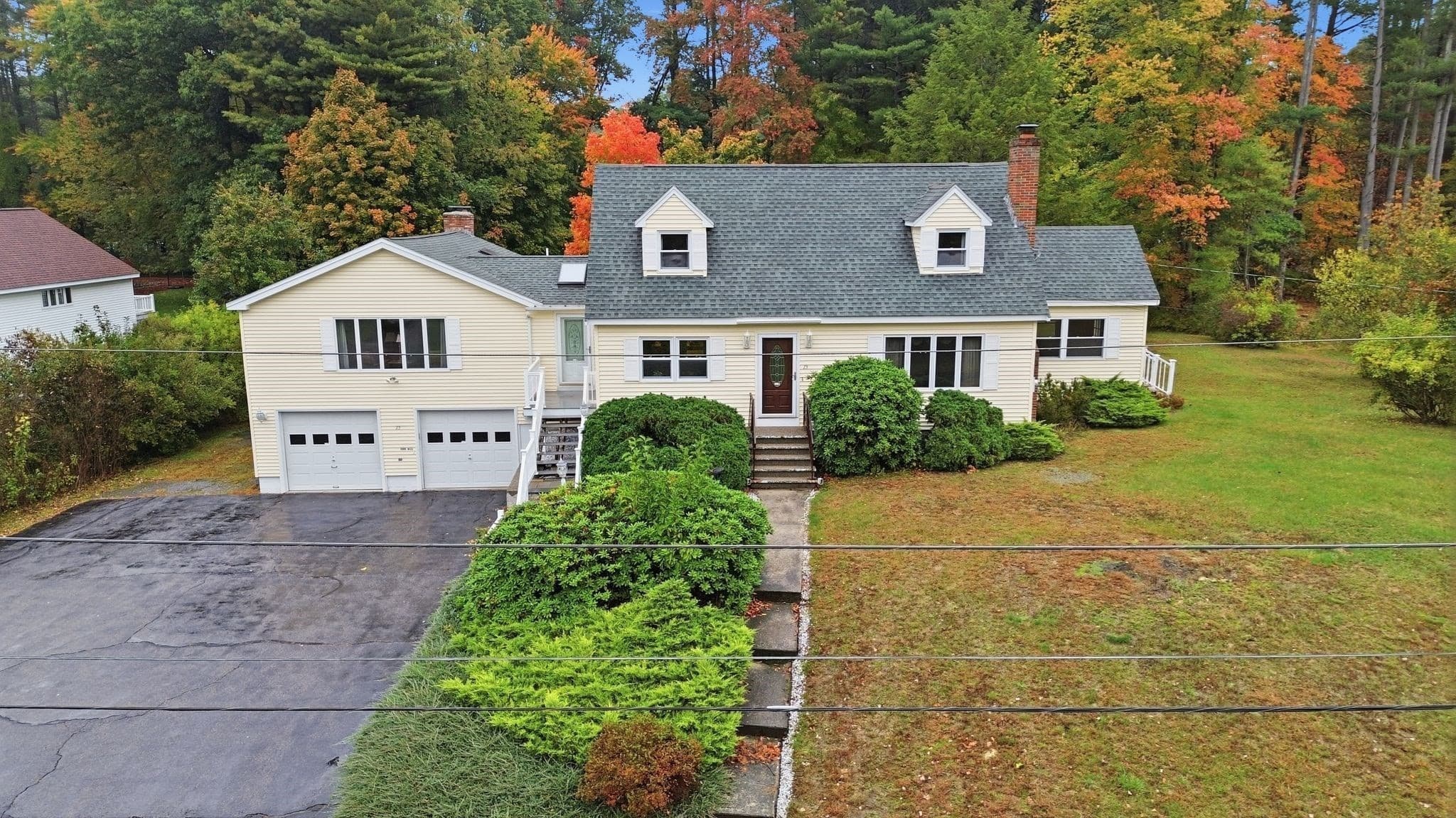 Single Family Residence at 15 Regis Rd, Tewksbury MA 01876, Tewksbury, photo 2 of 42