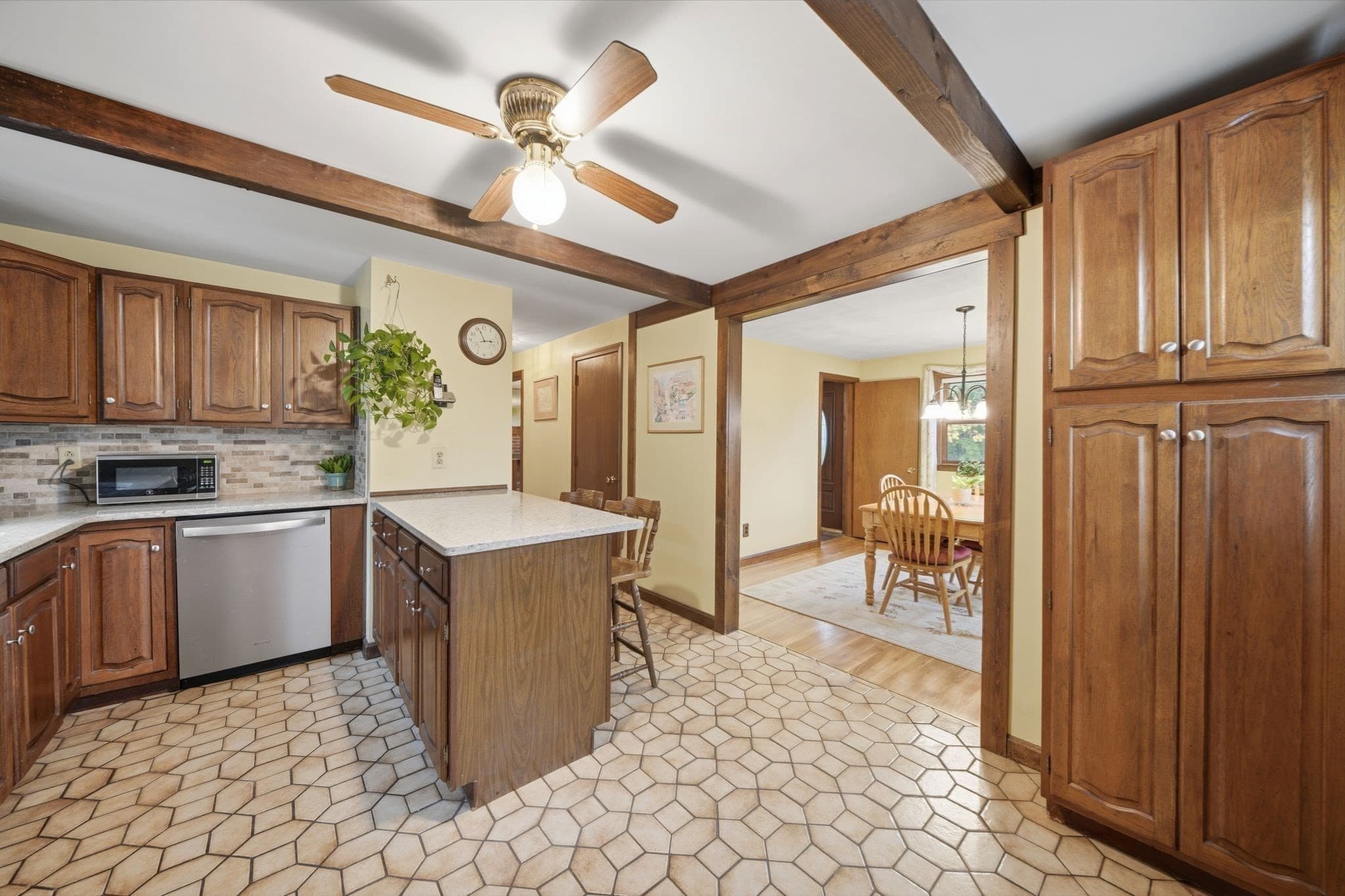 Single Family Residence at 15 Regis Rd, Tewksbury MA 01876, Tewksbury, photo 7 of 42