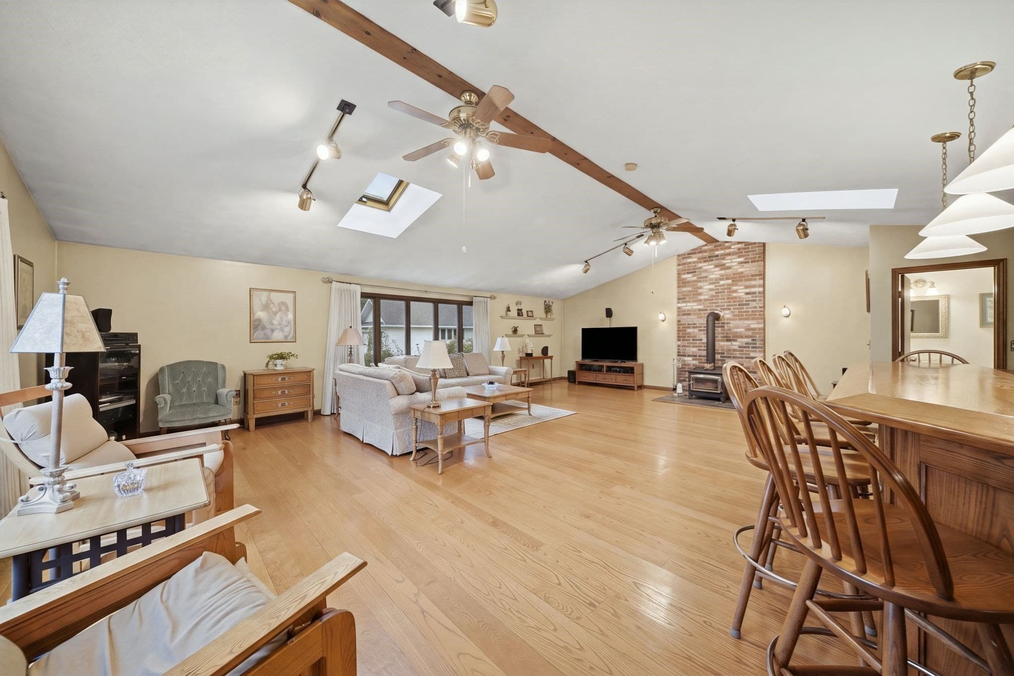 Single Family Residence at 15 Regis Rd, Tewksbury MA 01876, Tewksbury, photo 25 of 42
