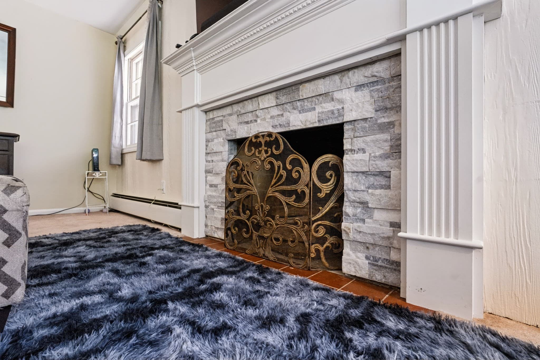 Single Family Residence at 119 Bacon Rd, Springfield MA 01119, photo 11 of 28