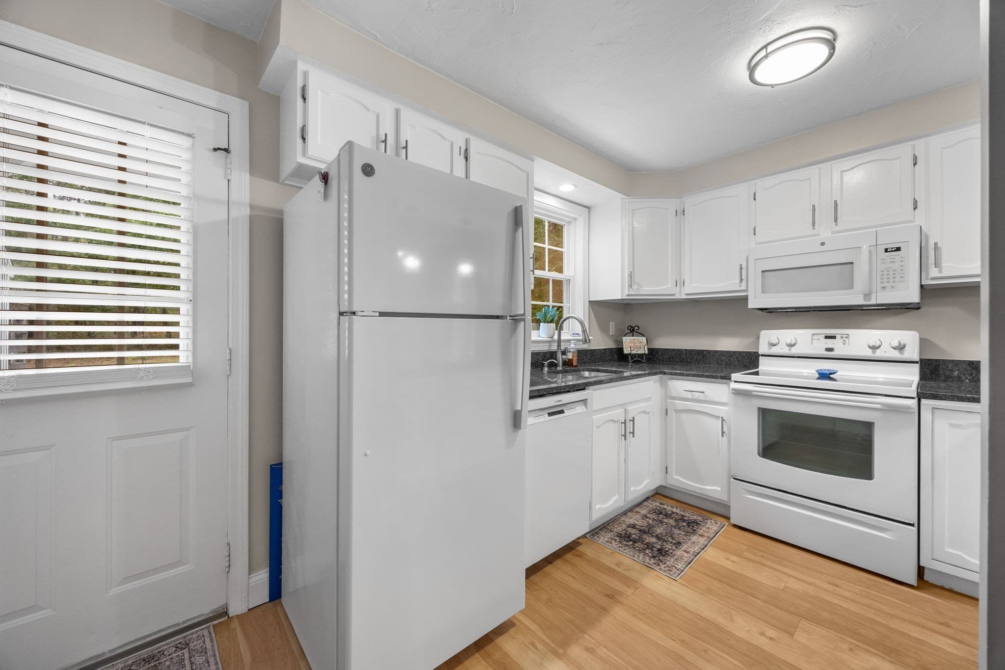 Condominium at 248 Camp St # P4, Yarmouth MA 02673, photo 5 of 26