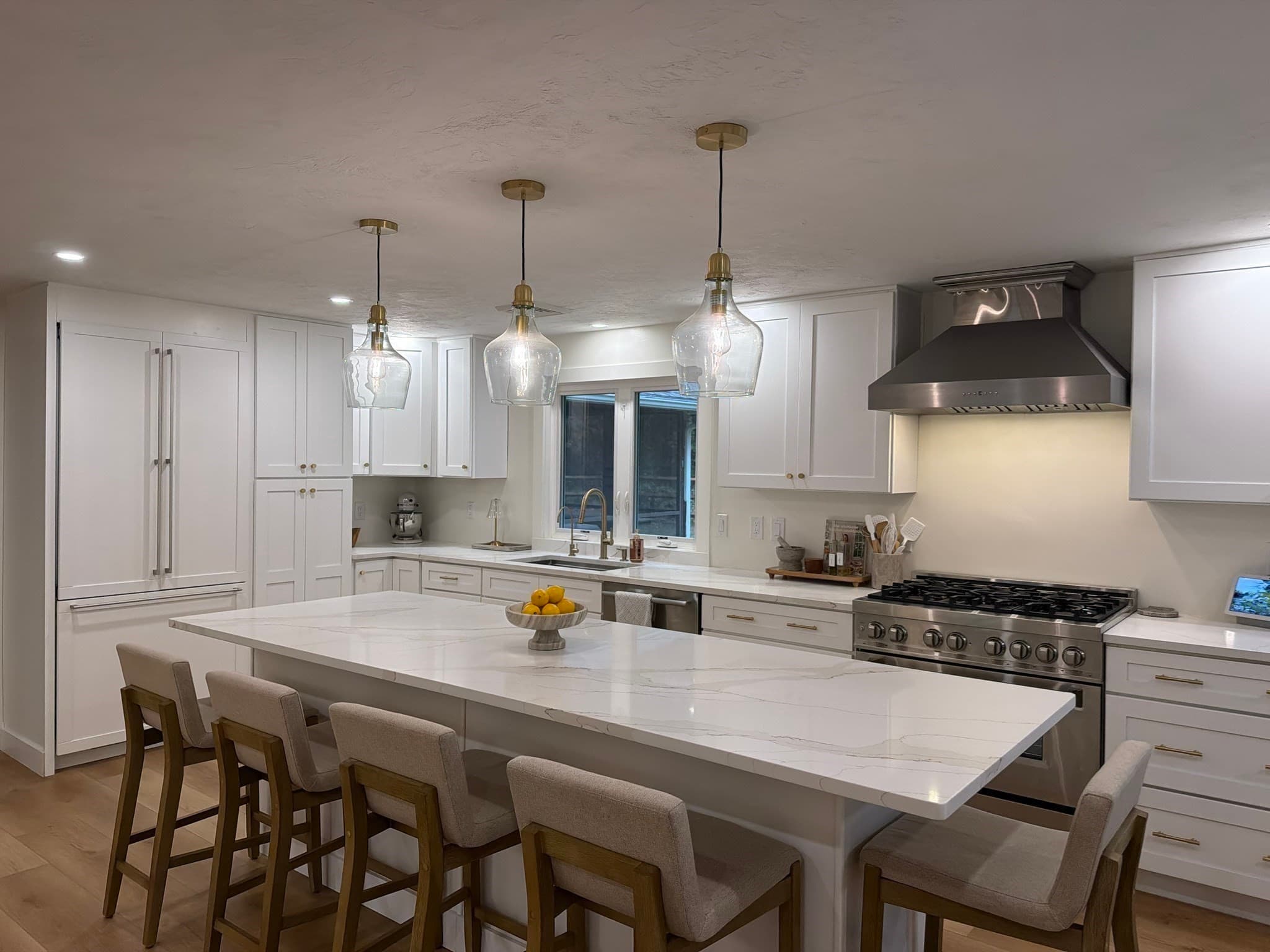 Single Family Residence at 91 Hartwell Ave, Littleton MA 01460, photo 3 of 32