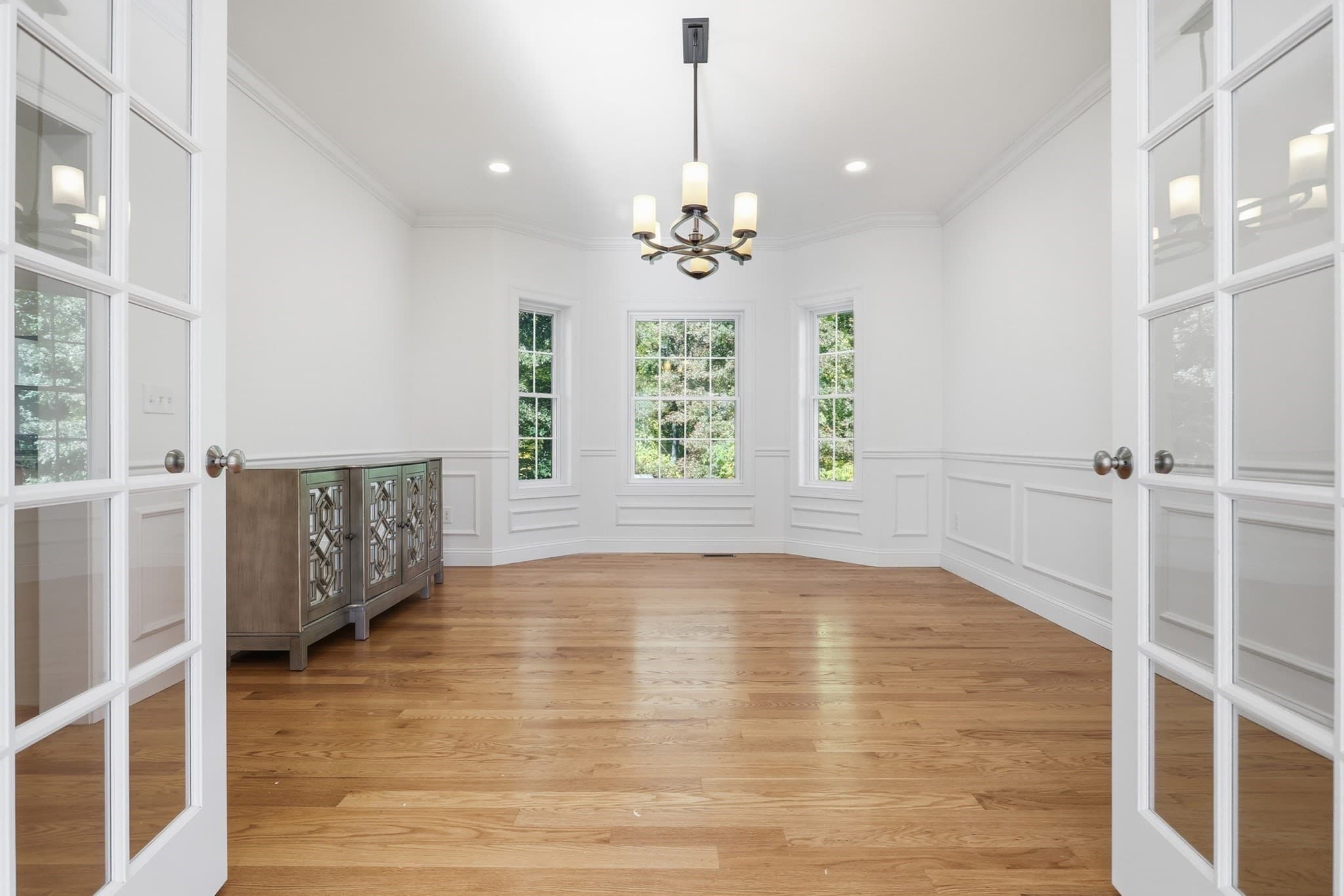 Single Family Residence at 27 Mcintosh Ln, Littleton MA 01460, photo 13 of 41