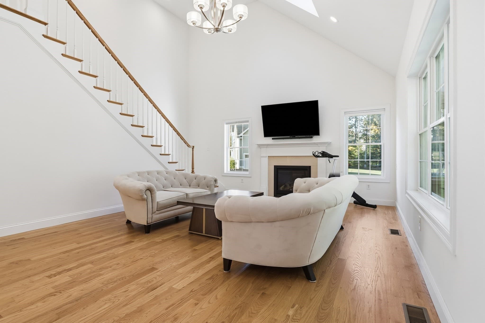 Single Family Residence at 27 Mcintosh Ln, Littleton MA 01460, photo 17 of 41
