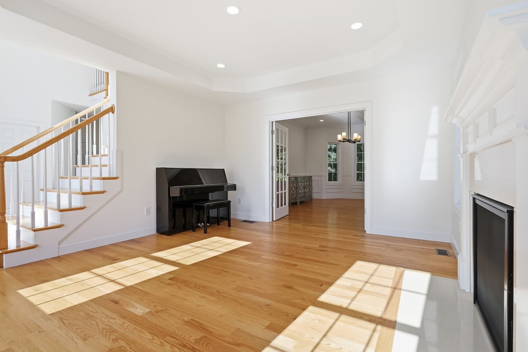Single Family Residence at 27 Mcintosh Ln, Littleton MA 01460, photo 12 of 41