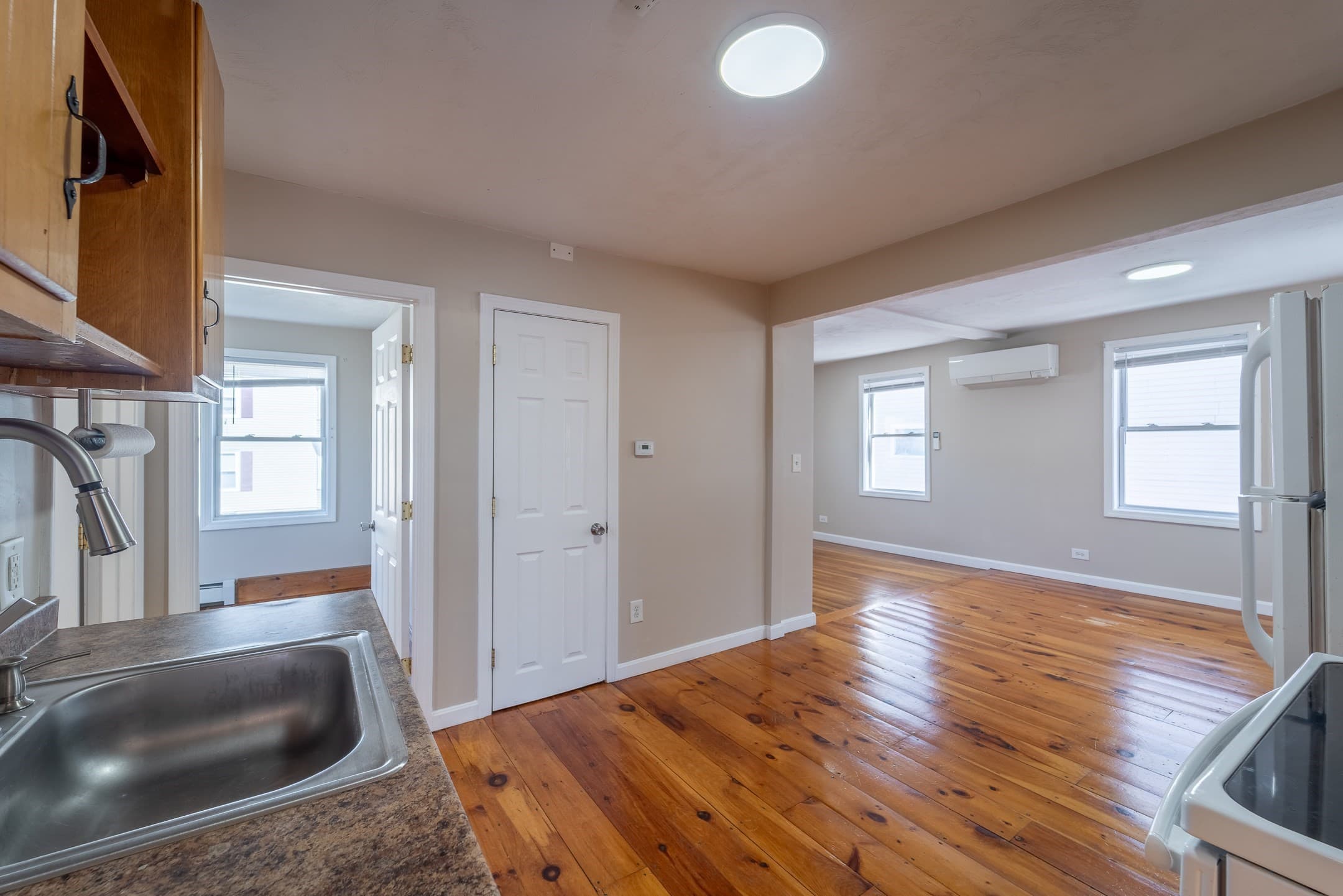 Multi Family at 12 Chrome St, Worcester MA 01604, Worcester, photo 23 of 35