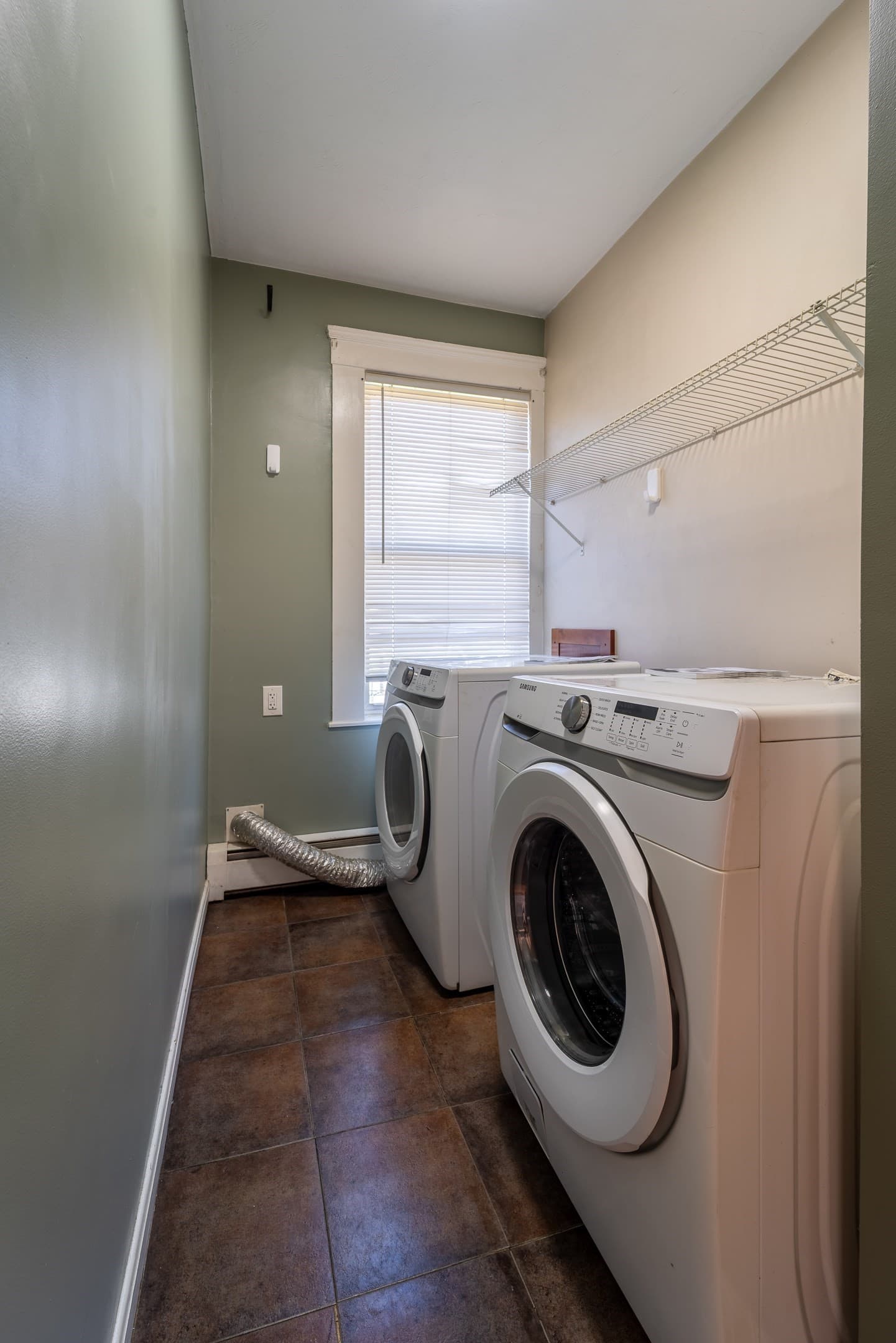 Multi Family at 12 Chrome St, Worcester MA 01604, Worcester, photo 17 of 35